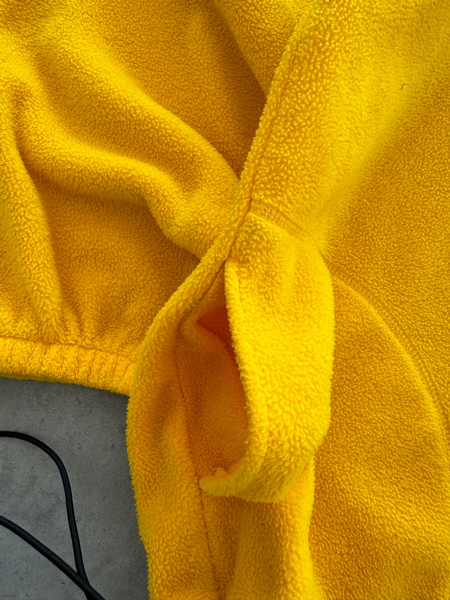 Vintage Iowa Hawkeyes Fleece Pullover - XL