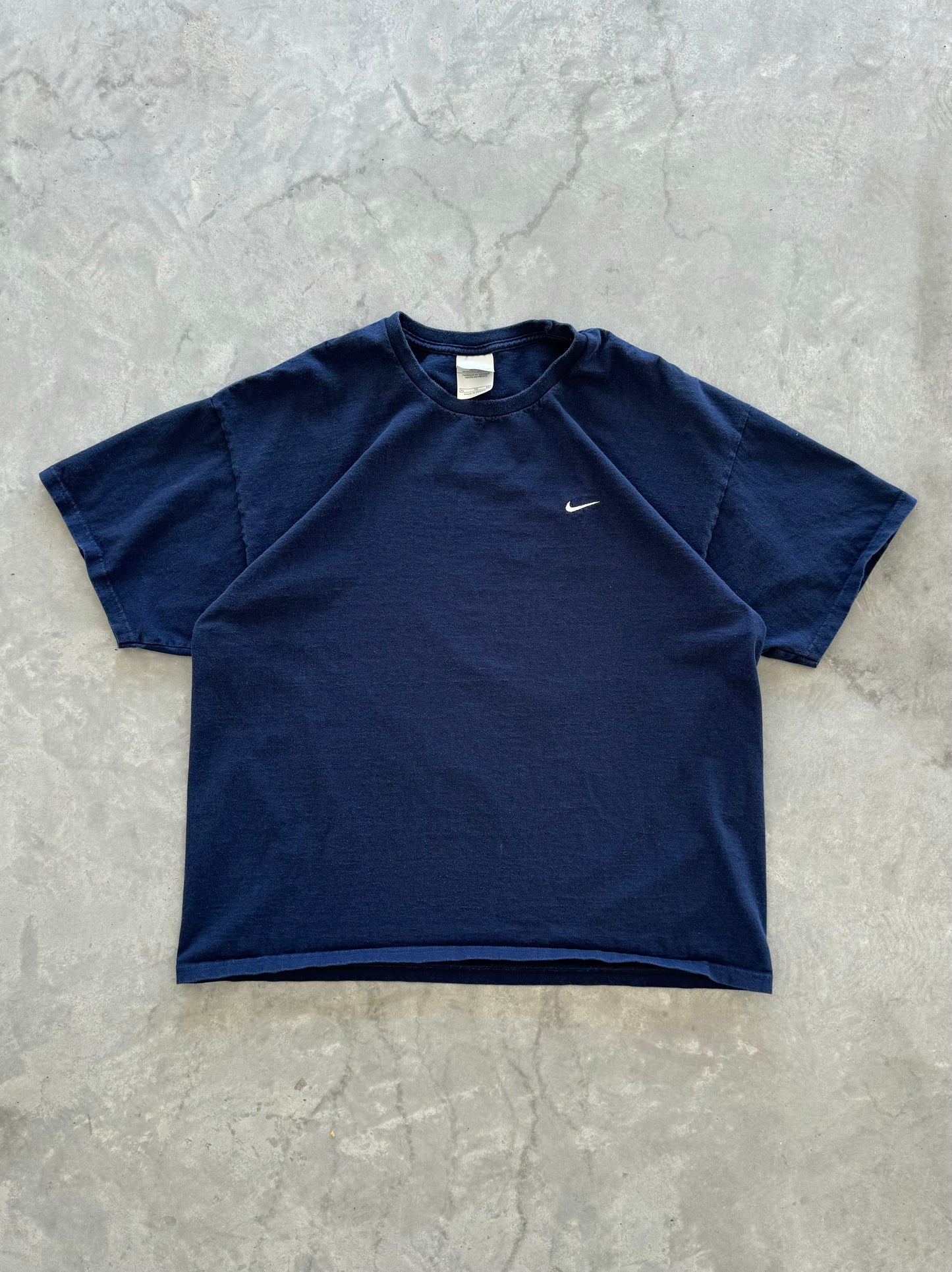 Vintage 00s Nike Tee - XL