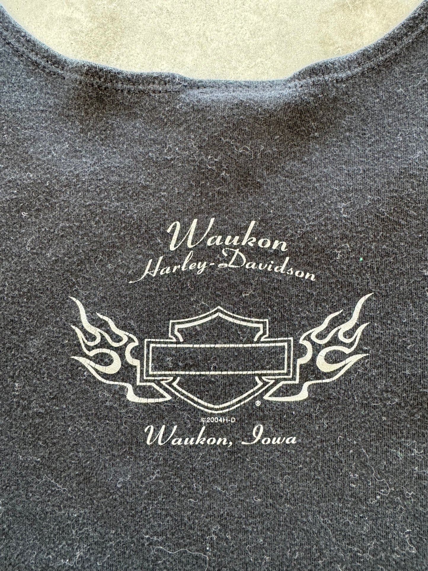 Vintage 00’ Harley Davidson Tank - L