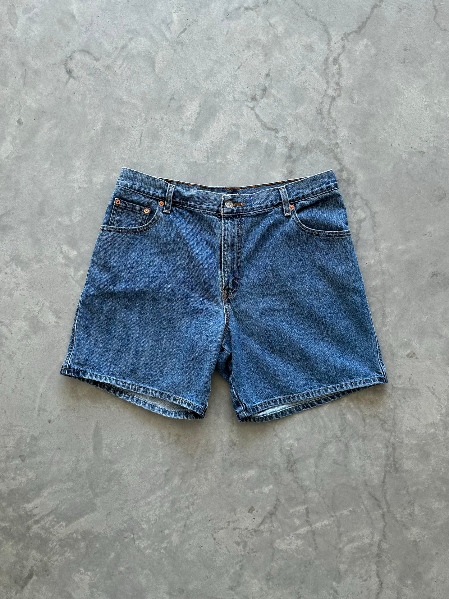 Levi’s Denim Shorts - 34x6