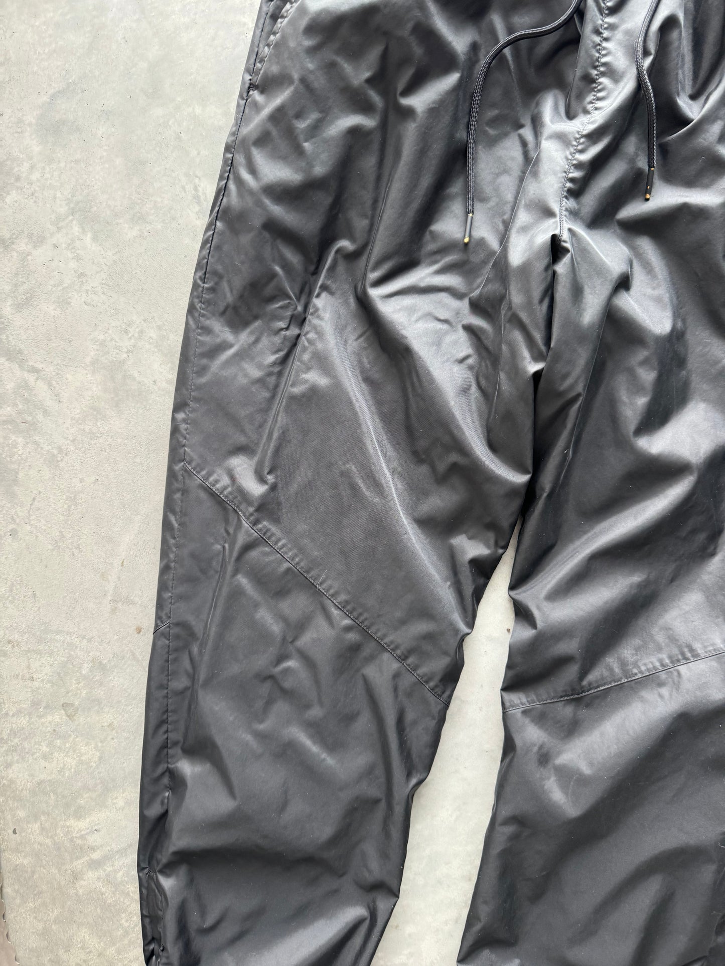 Nike Track Pants - L