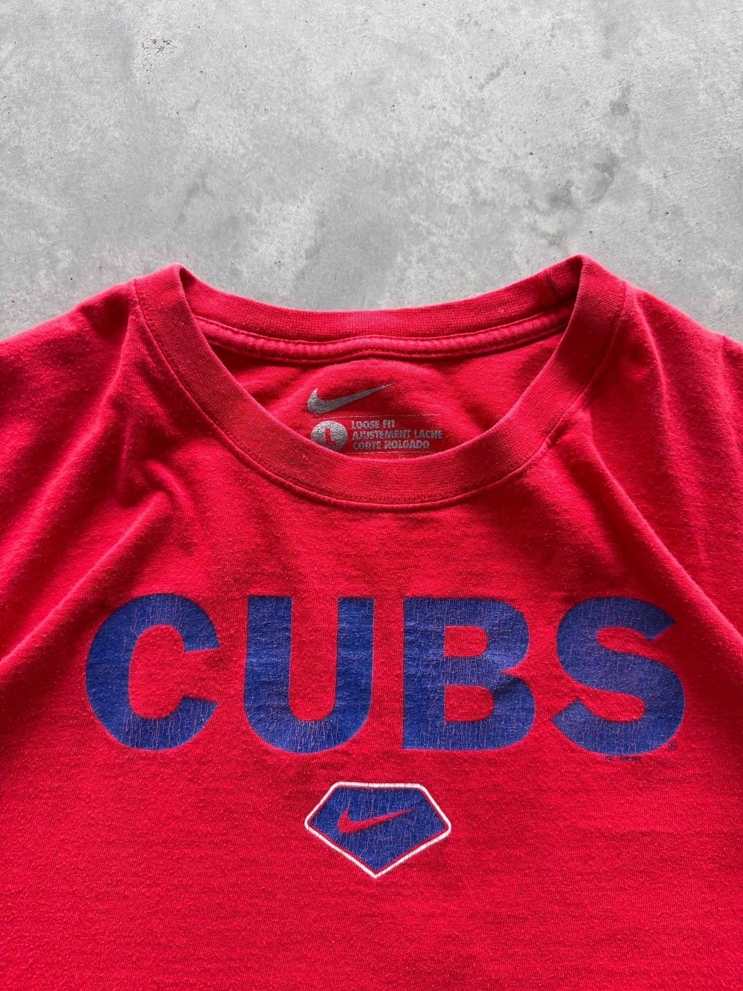 Cubs Nike Tee - L