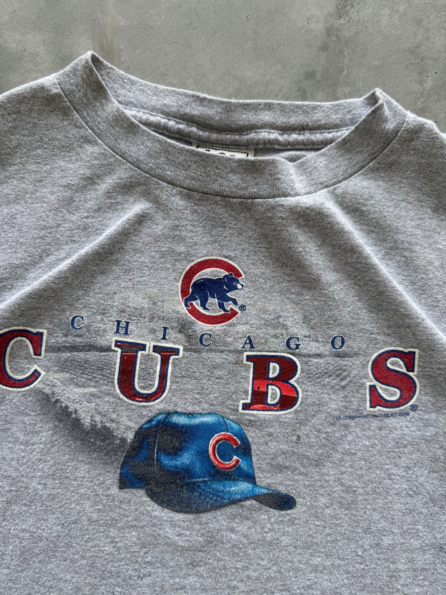 Vintage 00s Chicago Cubs “Baby” Tee - S