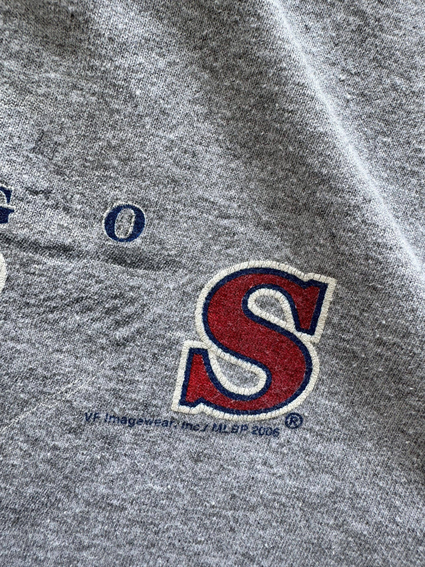 Vintage 00s Chicago Cubs “Baby” Tee - S