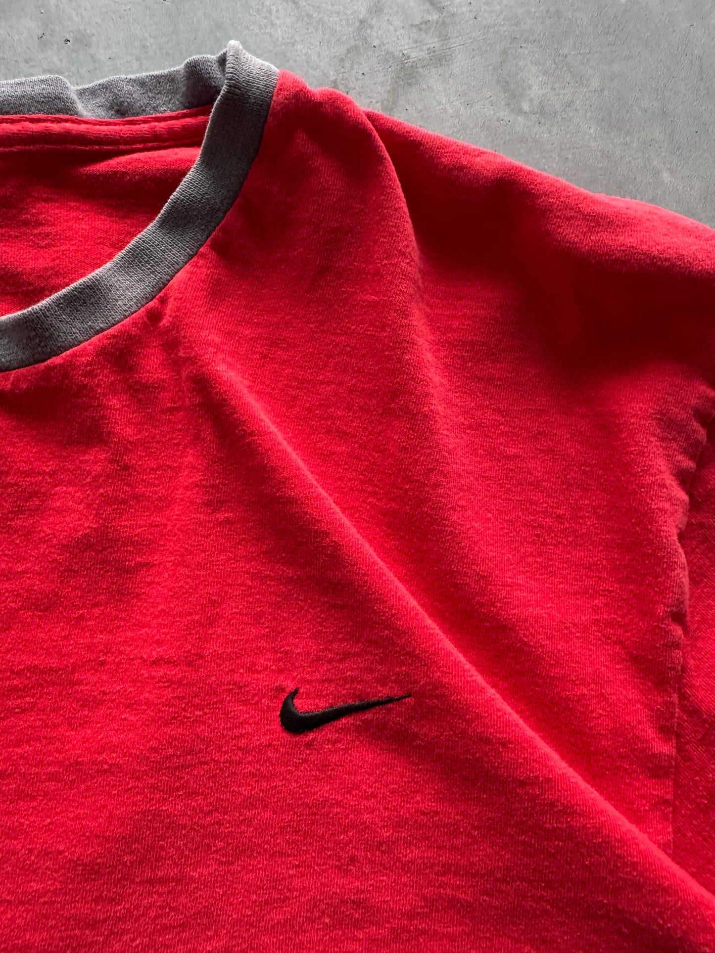 Vintage 00s Nike Tee - L