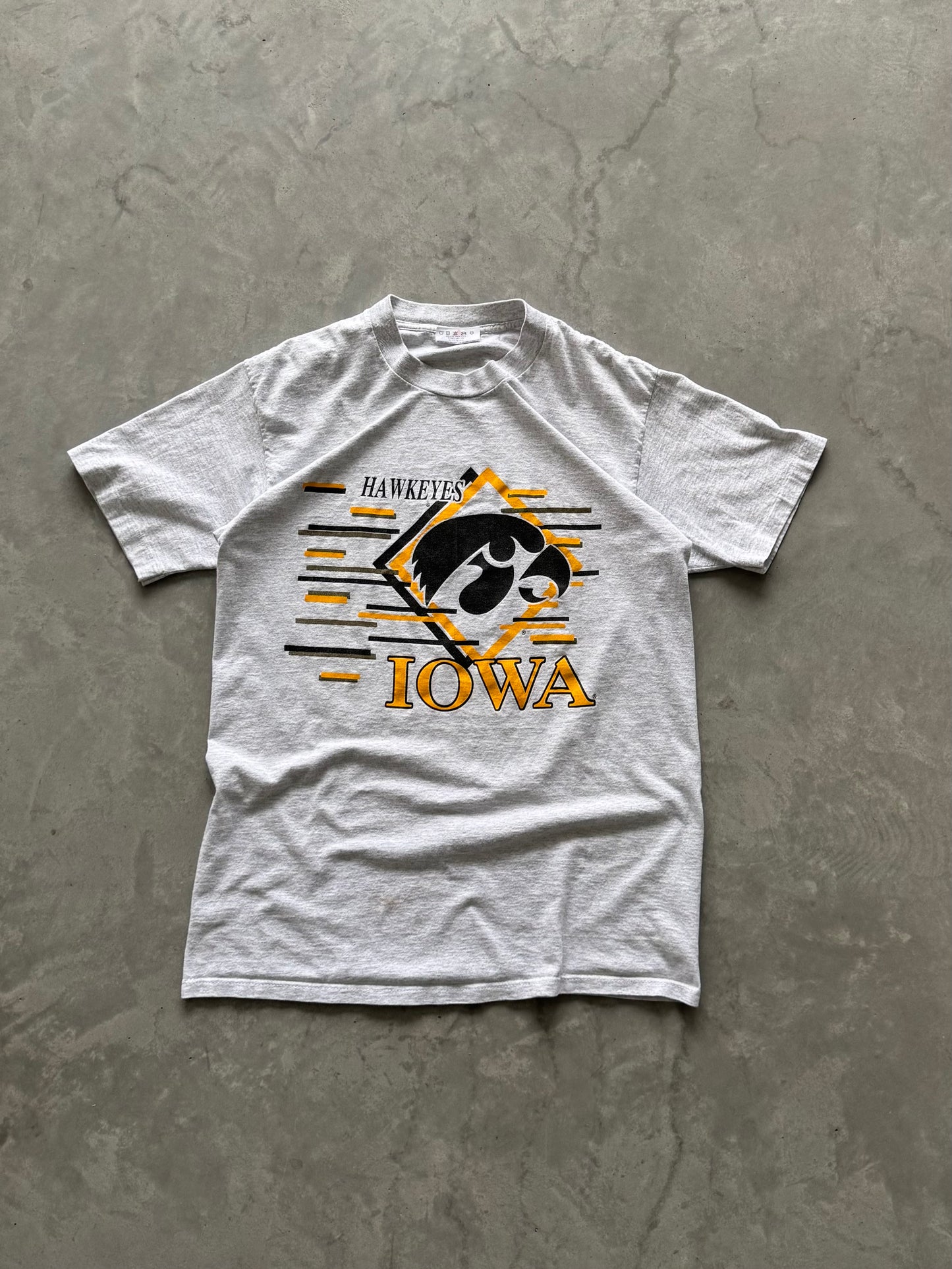 Vintage Iowa Hawkeyes Tee - XL