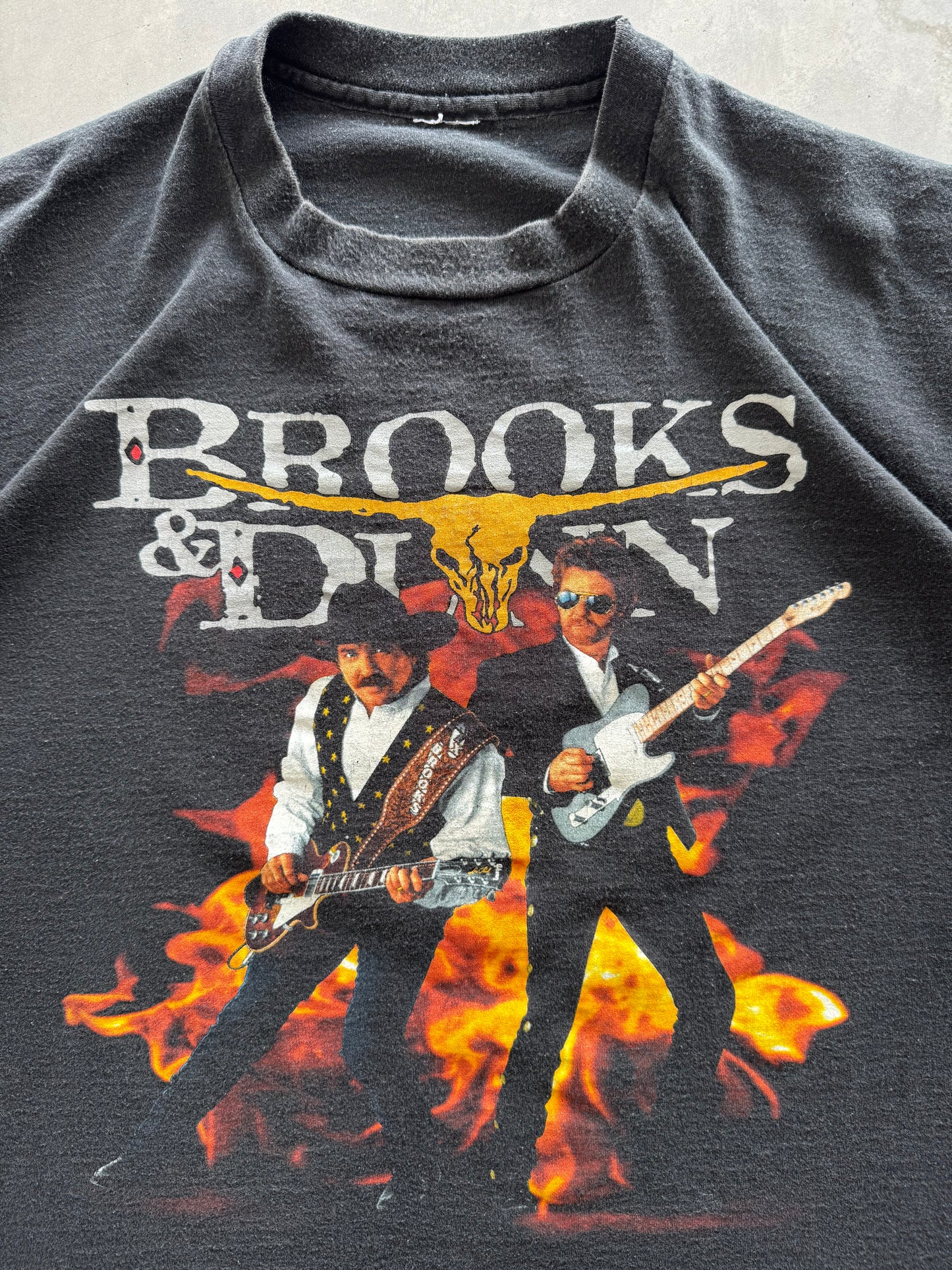 Vintage Brooks & Dunn Electric Rodeo Tee - XL