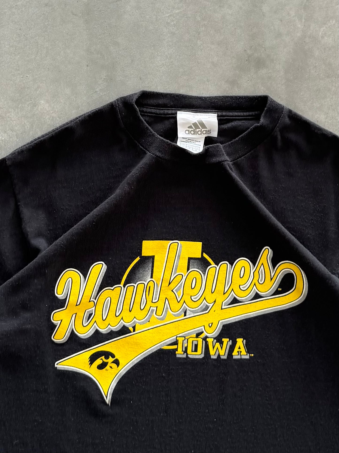 Vintage 00 Adidas Iowa Hawkeyes Long Sleeve - L