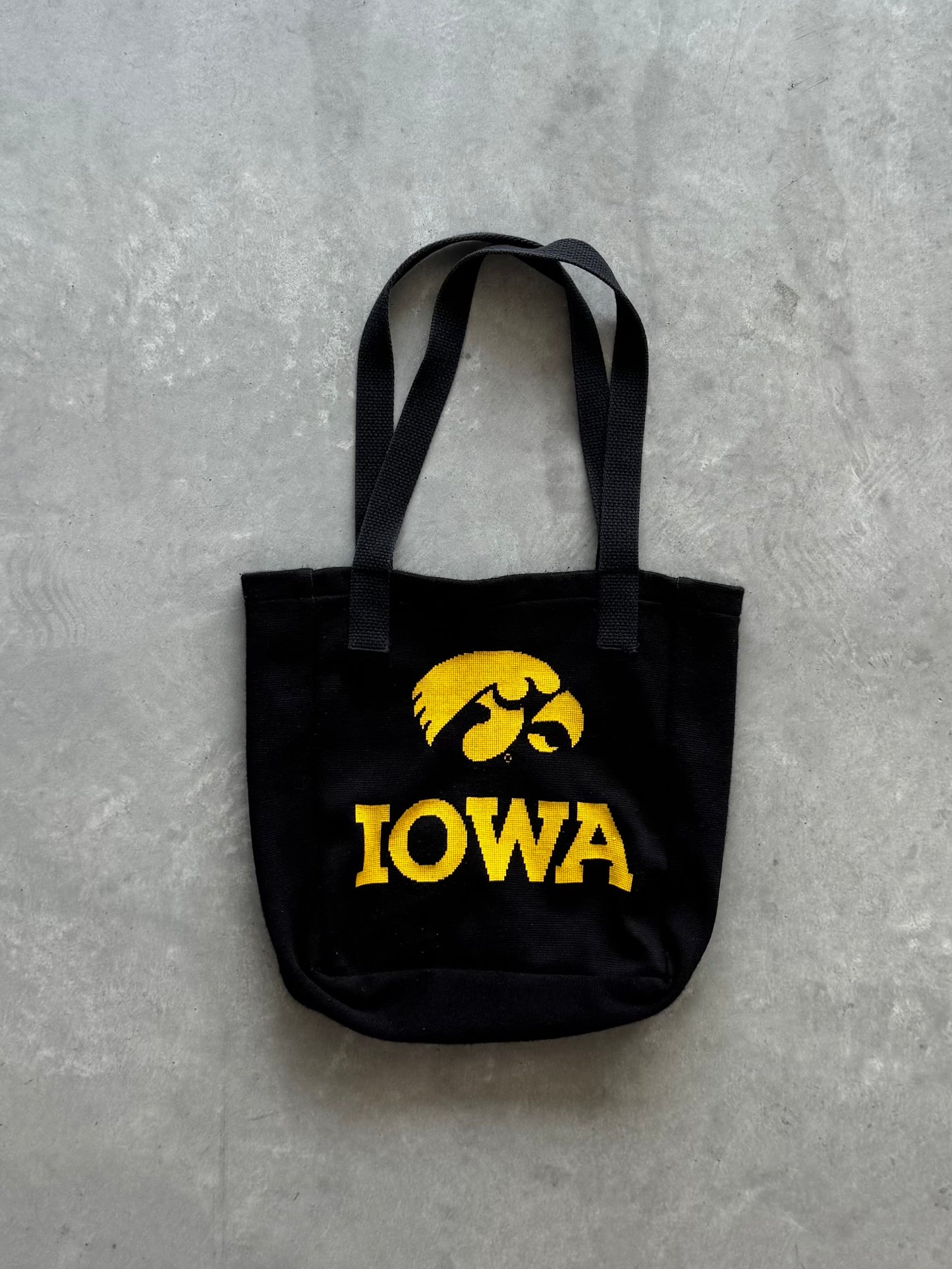 Iowa Hawkeyes Knit Tote Bag