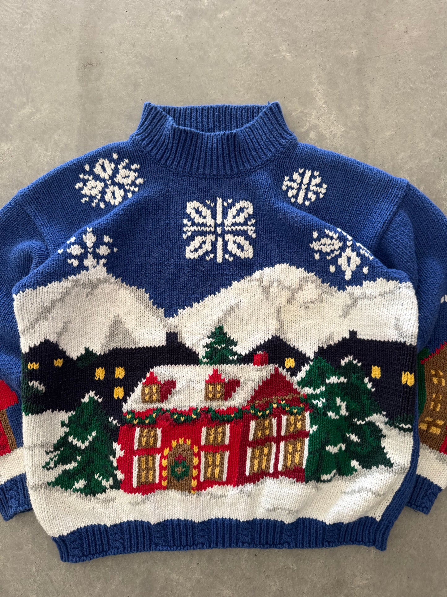 Vintage Christmas Village Sweater - L