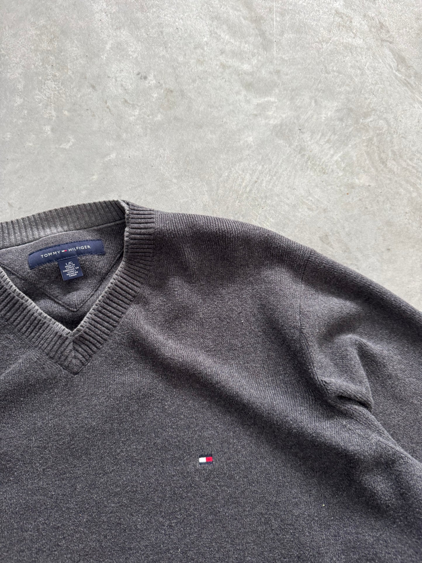 Vintage Tommy Hilfiger Sweater - L
