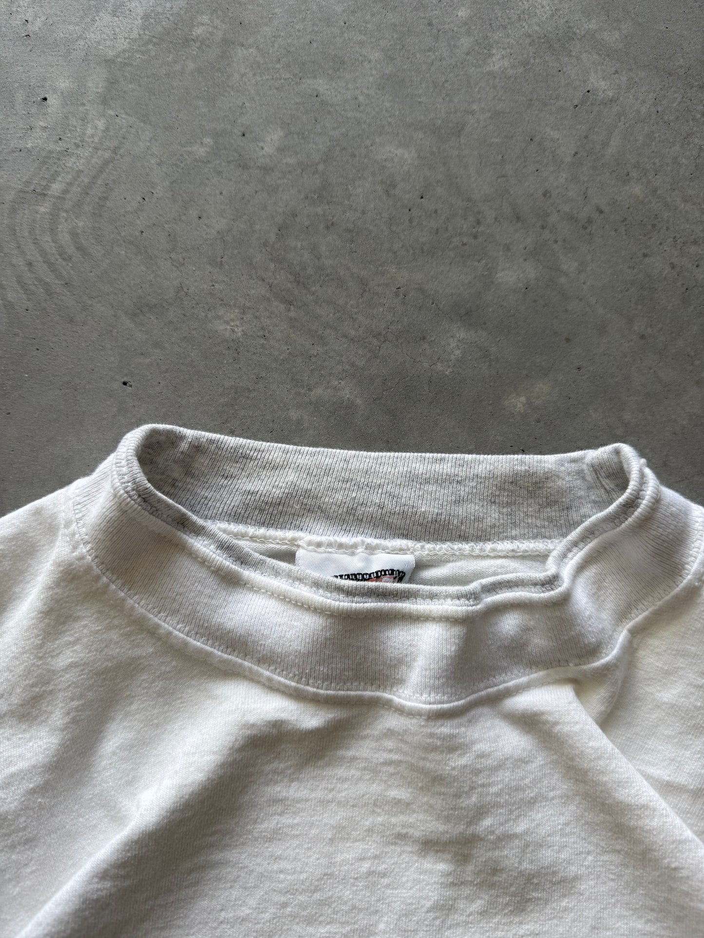 Vintage 90s Heavyweight Tee - L