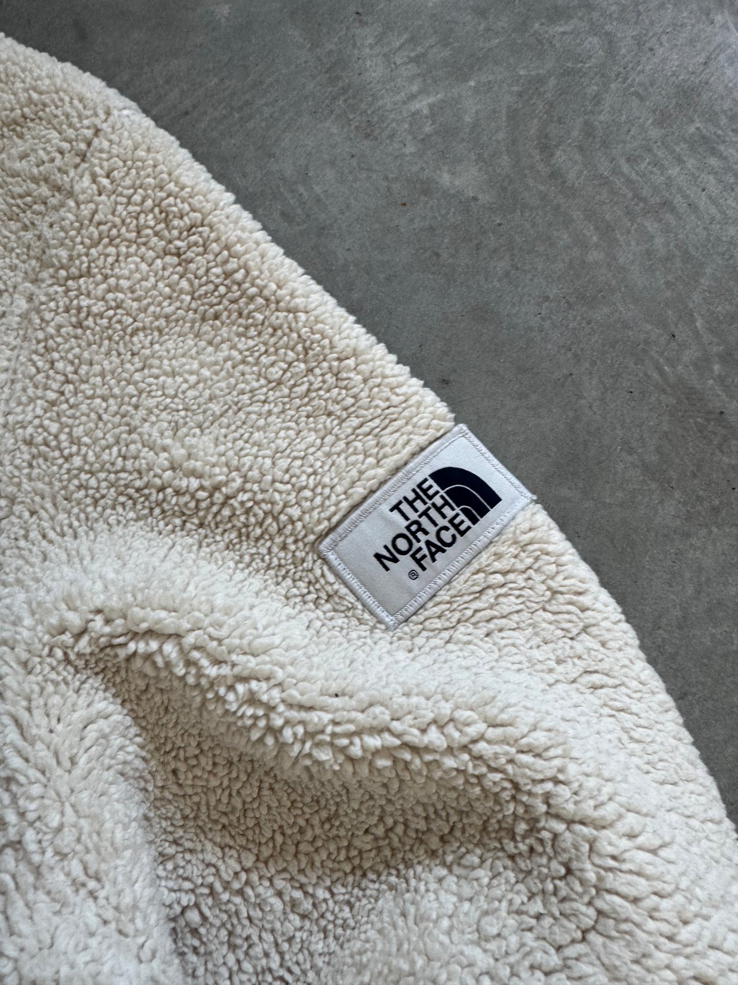 North Face Women’s Sherpa Hooded Half Zip - XXL