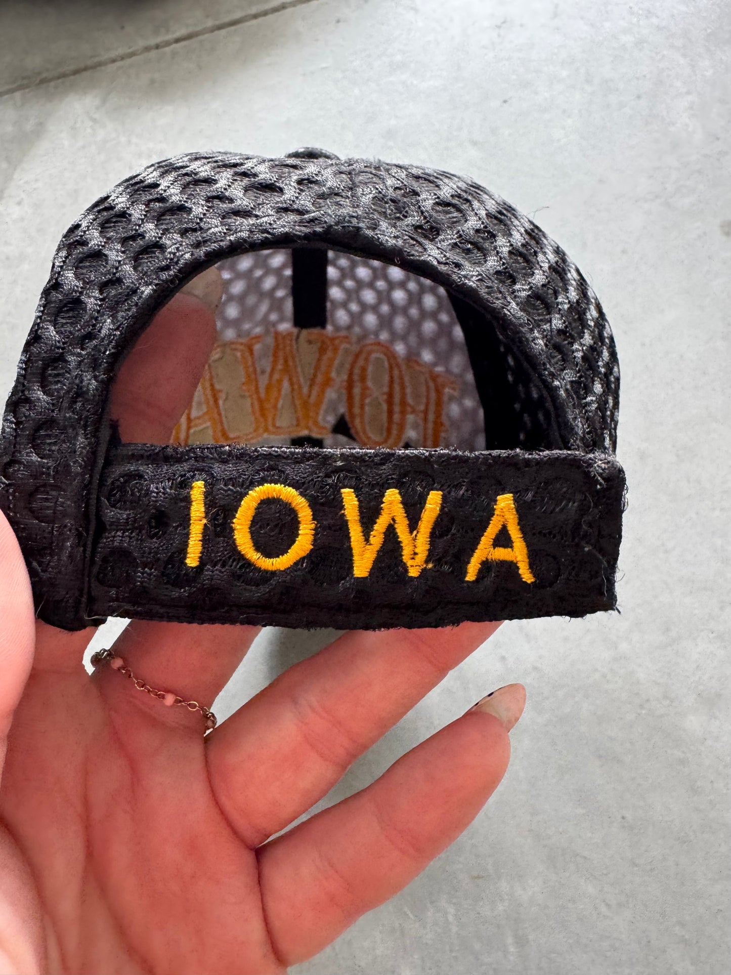 Vintage Iowa Hawkeye Hat