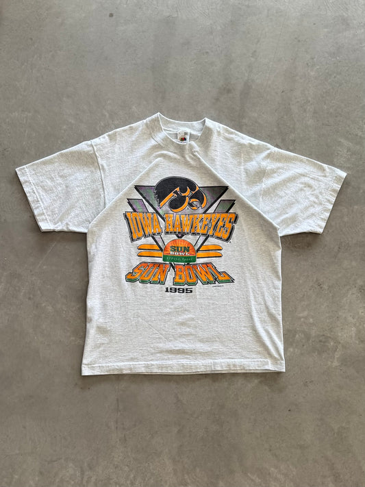 Vintage 90s Iowa Hawkeyes Sun Bowl Tee - L