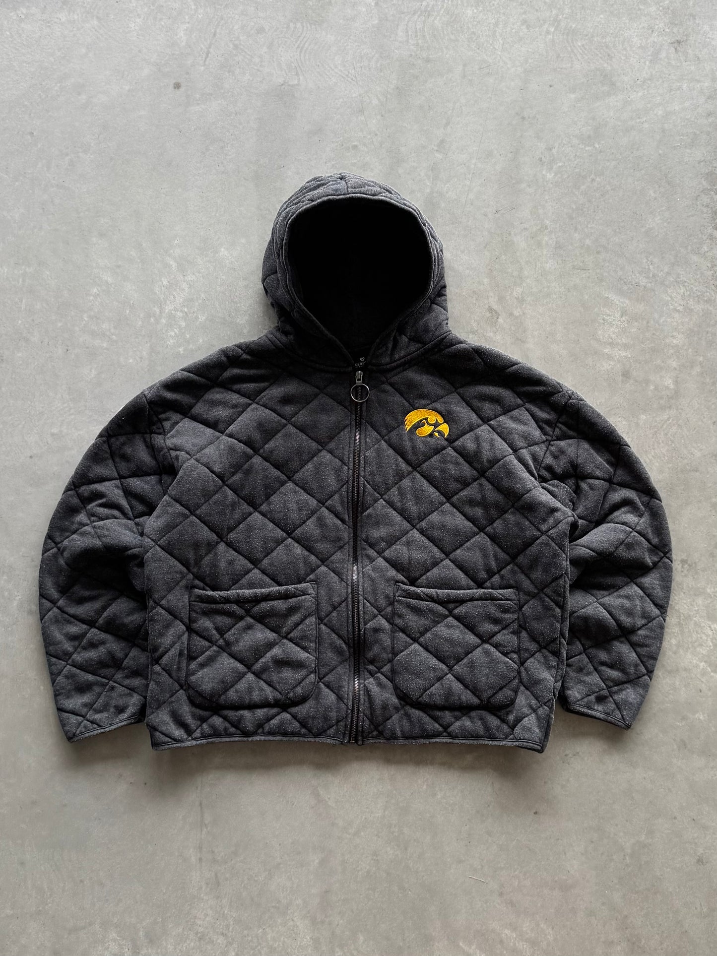 Iowa Hawkeyes Quilted Jacket - L