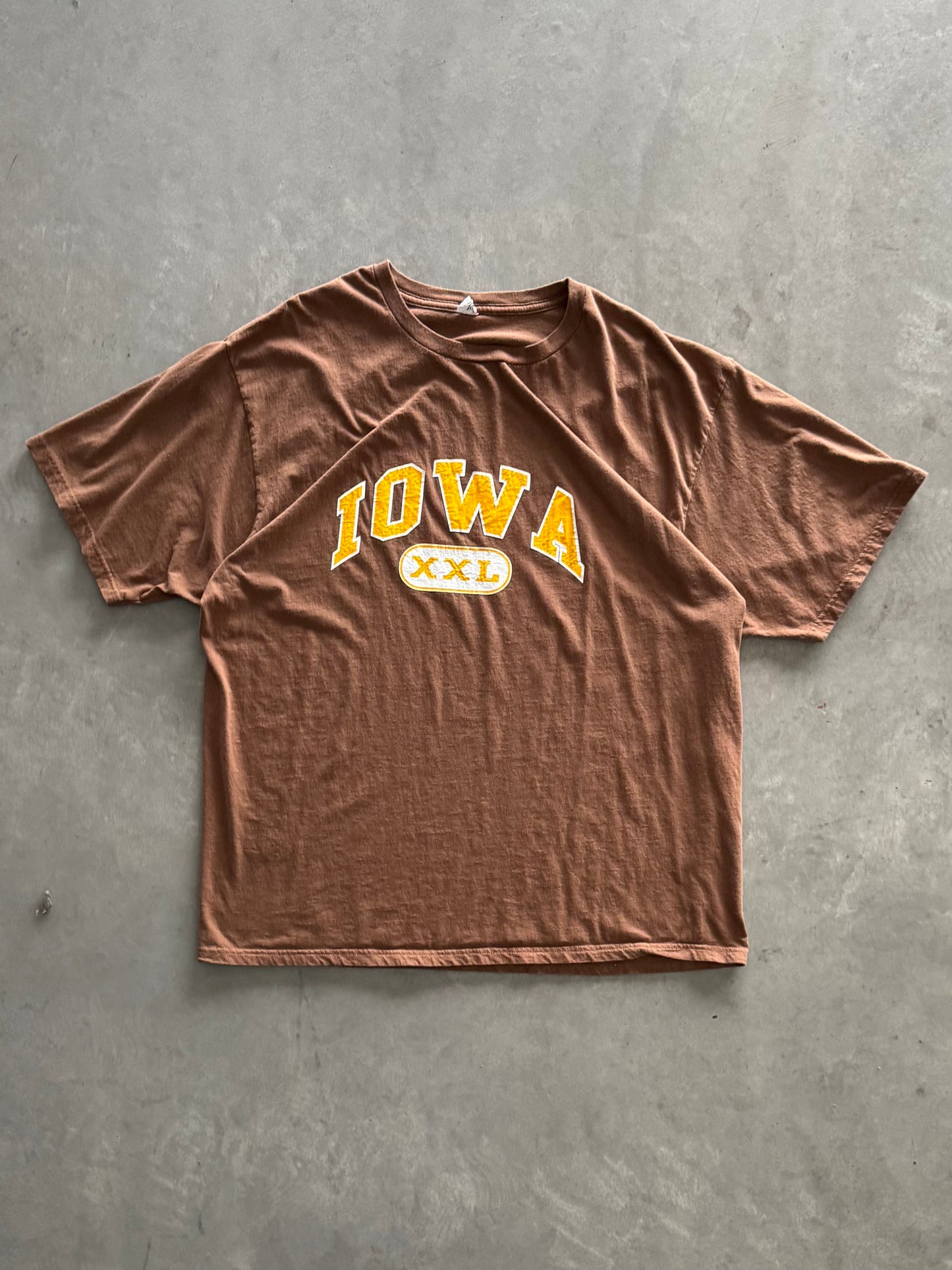 Vintage Iowa Tee - XXL