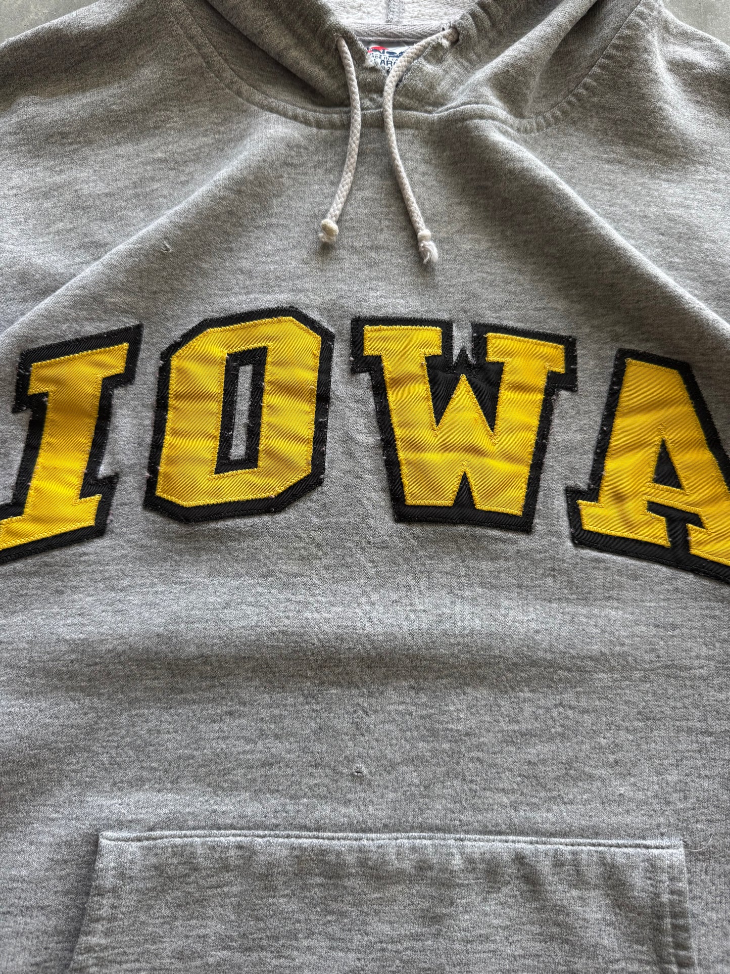 Vintage Iowa Hawkeyes Hoodie - L