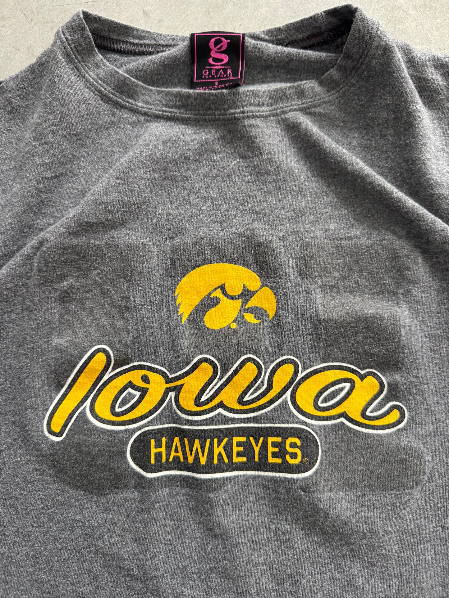 Vintage Iowa Hawkeyes Women’s  Tee - S