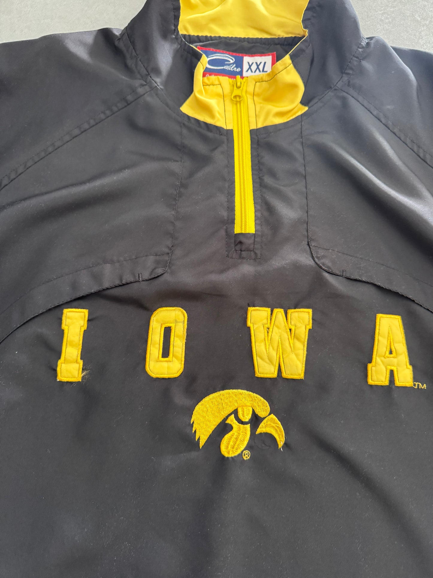 Vintage Iowa Hawkeyes Windbreaker - XXL