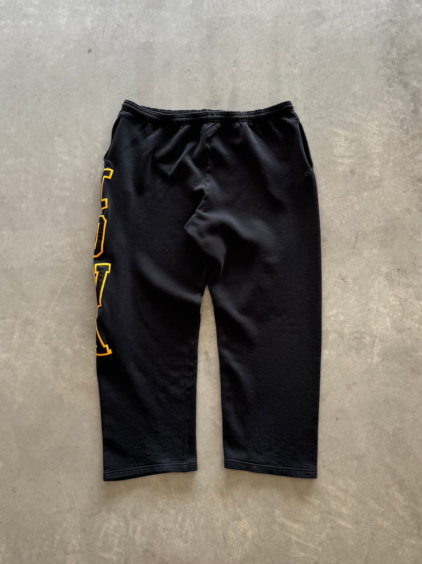 Vintage Russell Iowa Hawkeyes Sweatpants - XXL