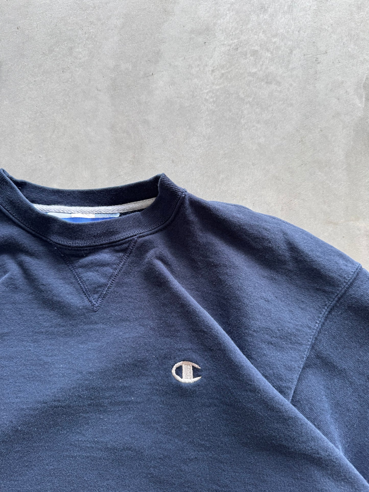 Vintage Champion Sweatshirt - L