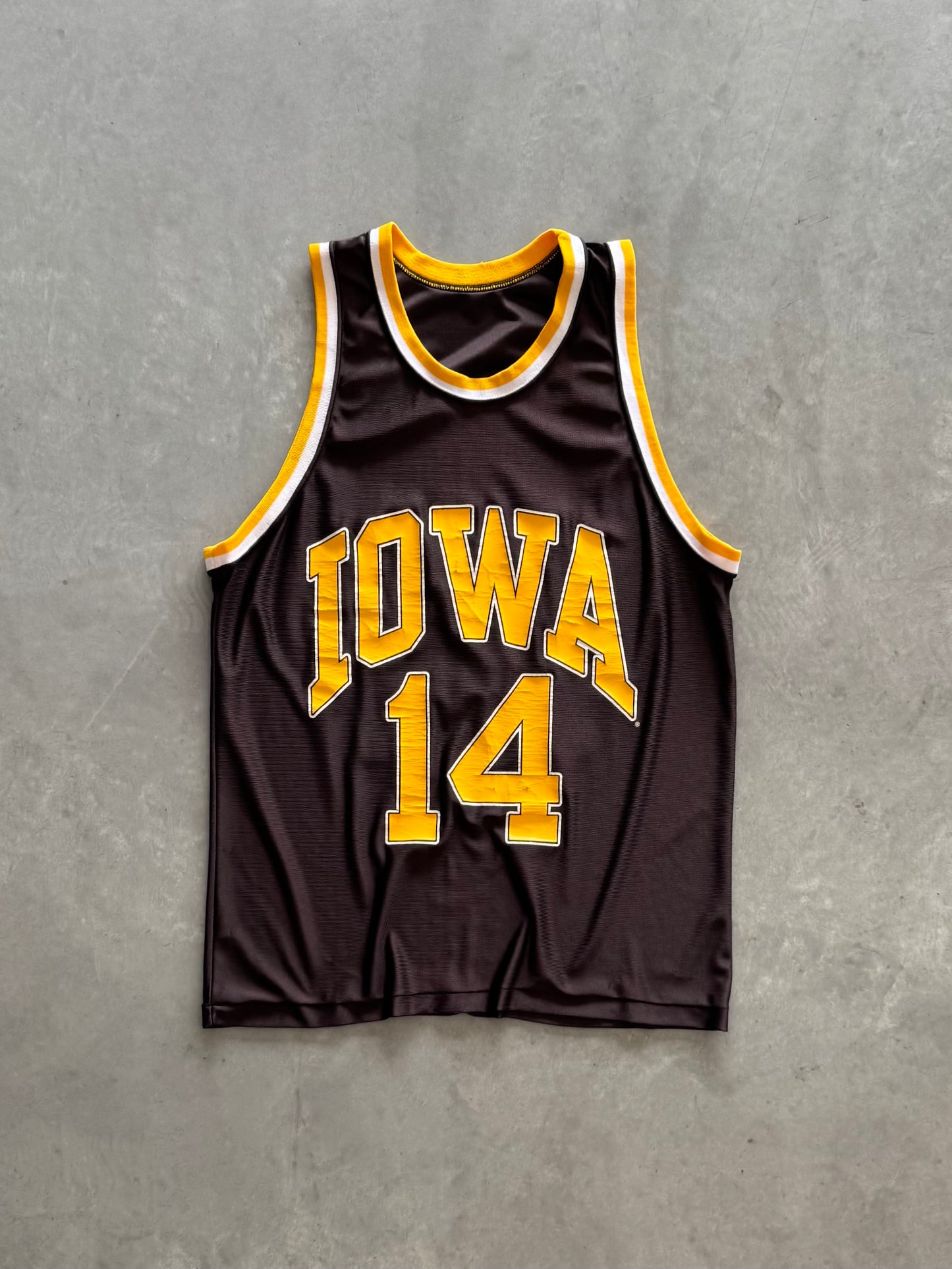 Vintage Iowa Hawkeyes Basketball Jersey - XL