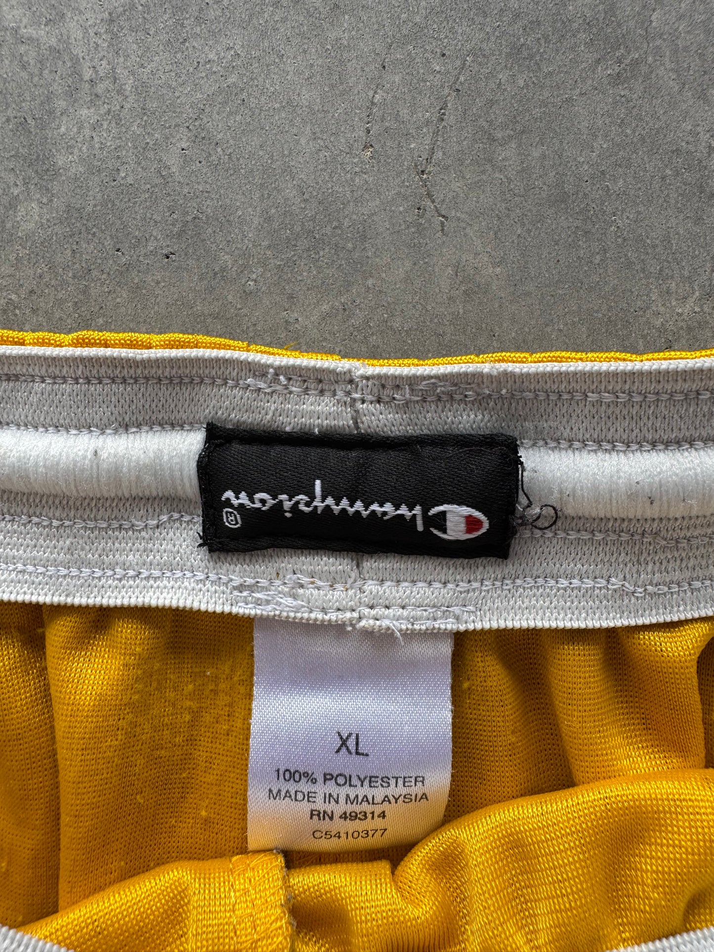 Iowa Hawkeyes Champion Shorts - XL