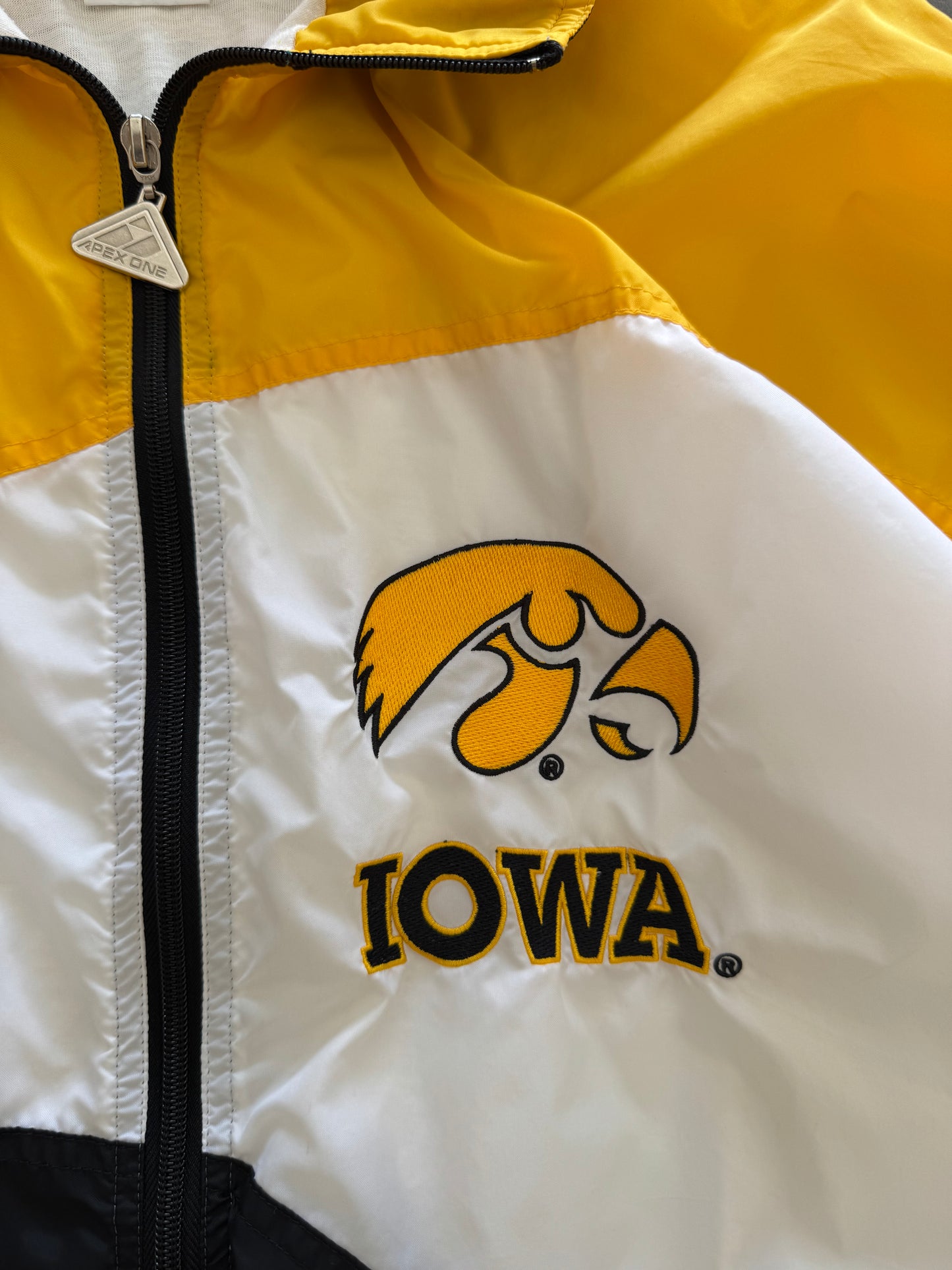 Vintage 90s Iowa Hawkeyes Windbreaker - L