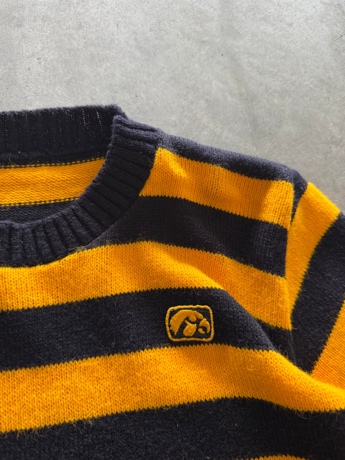 Vintage Iowa Hawkeyes Striped Sweater - M