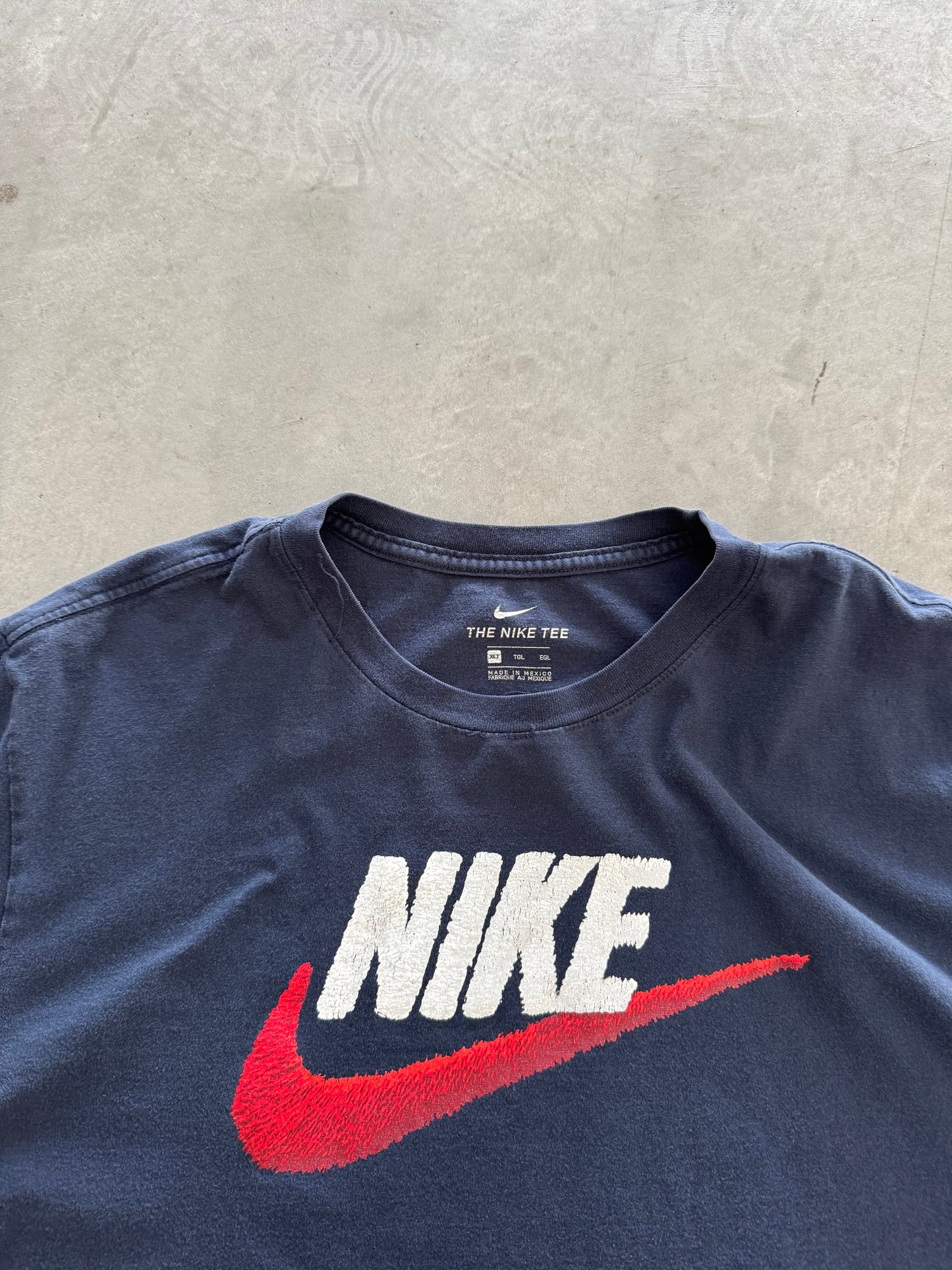 Nike Tee - XLT