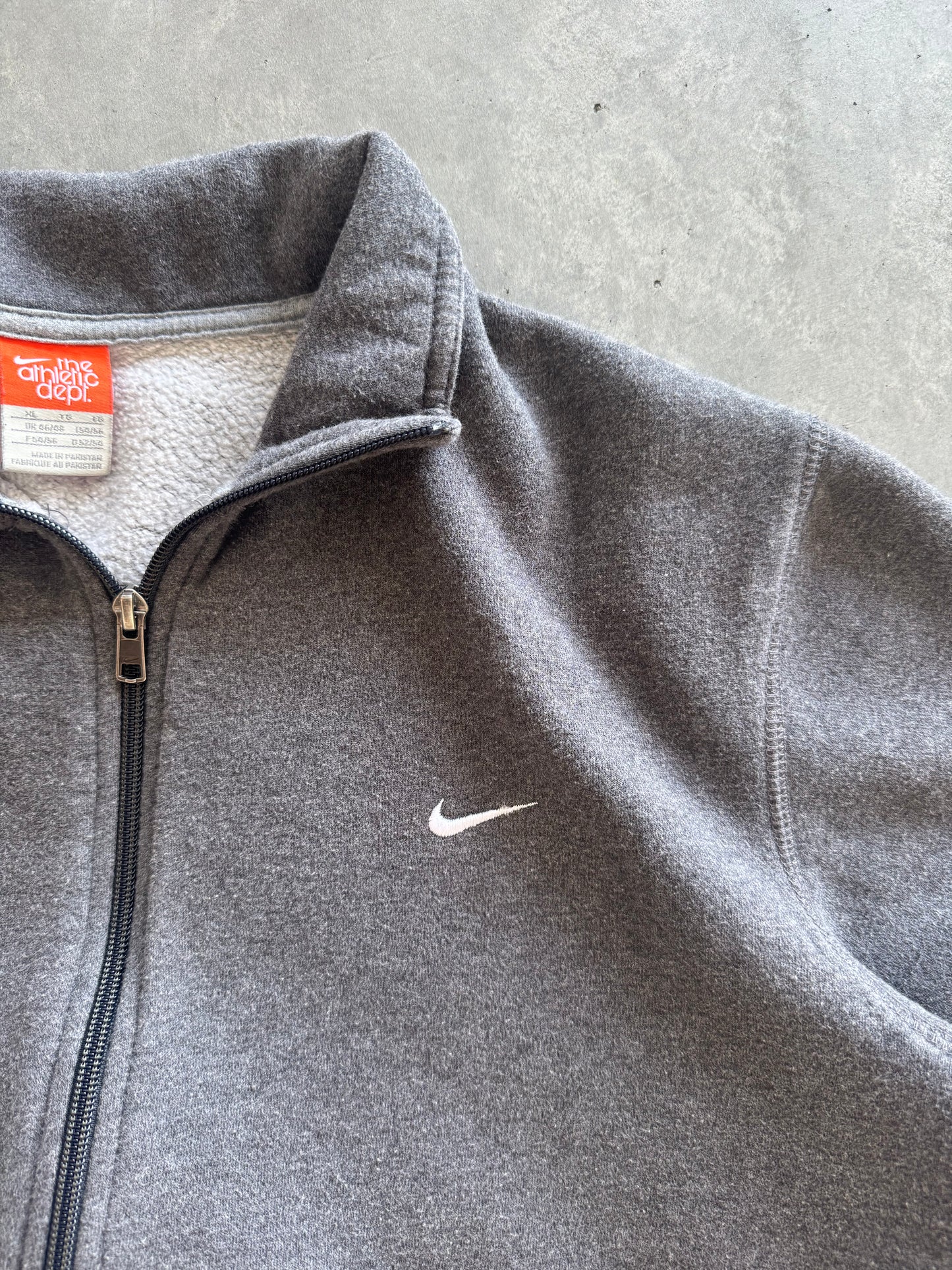 Vintage 00s Nike Zip Up - XL