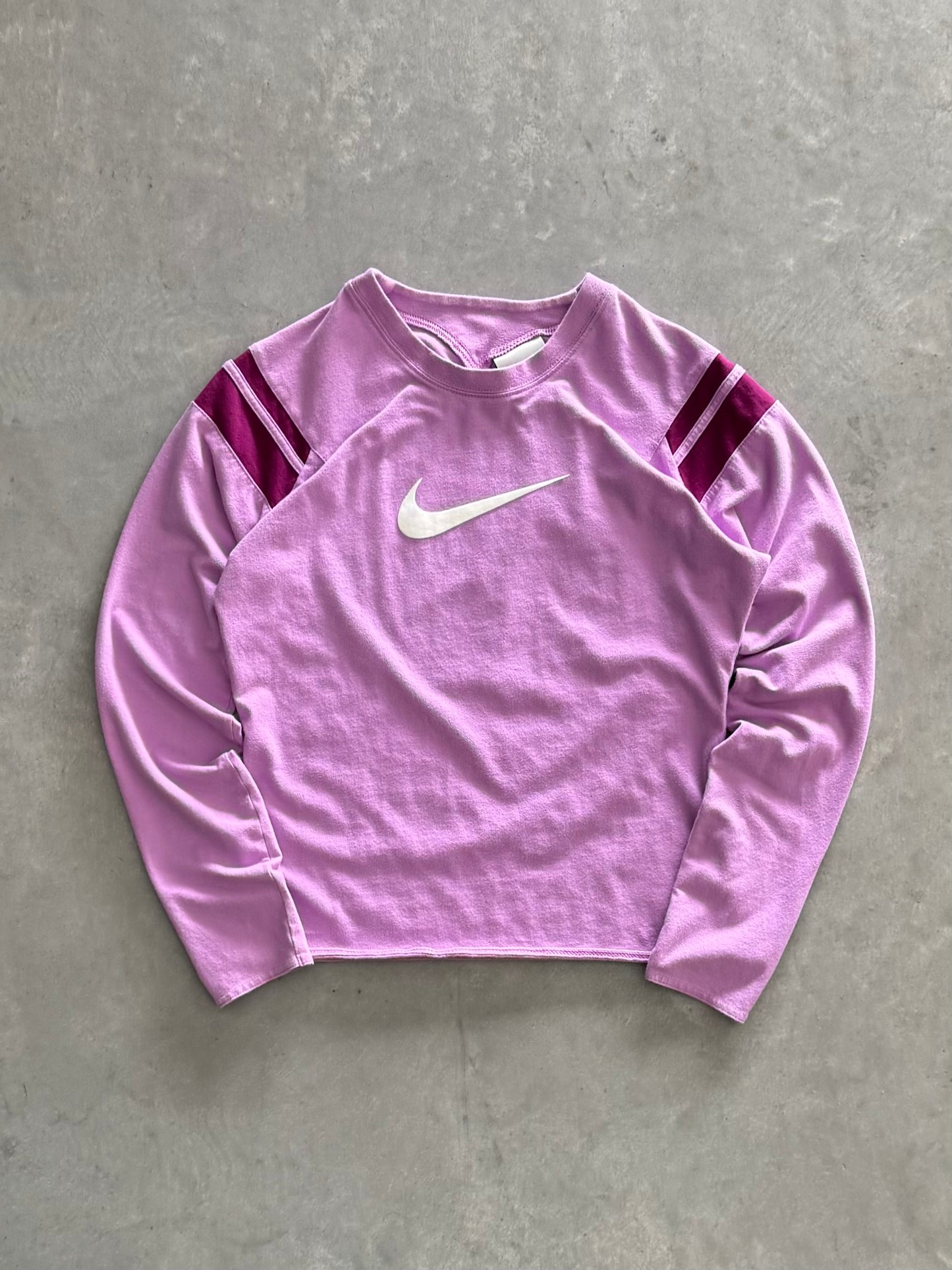 Vintage 00s Nike Women’s Baby Tee Long Sleeve - M