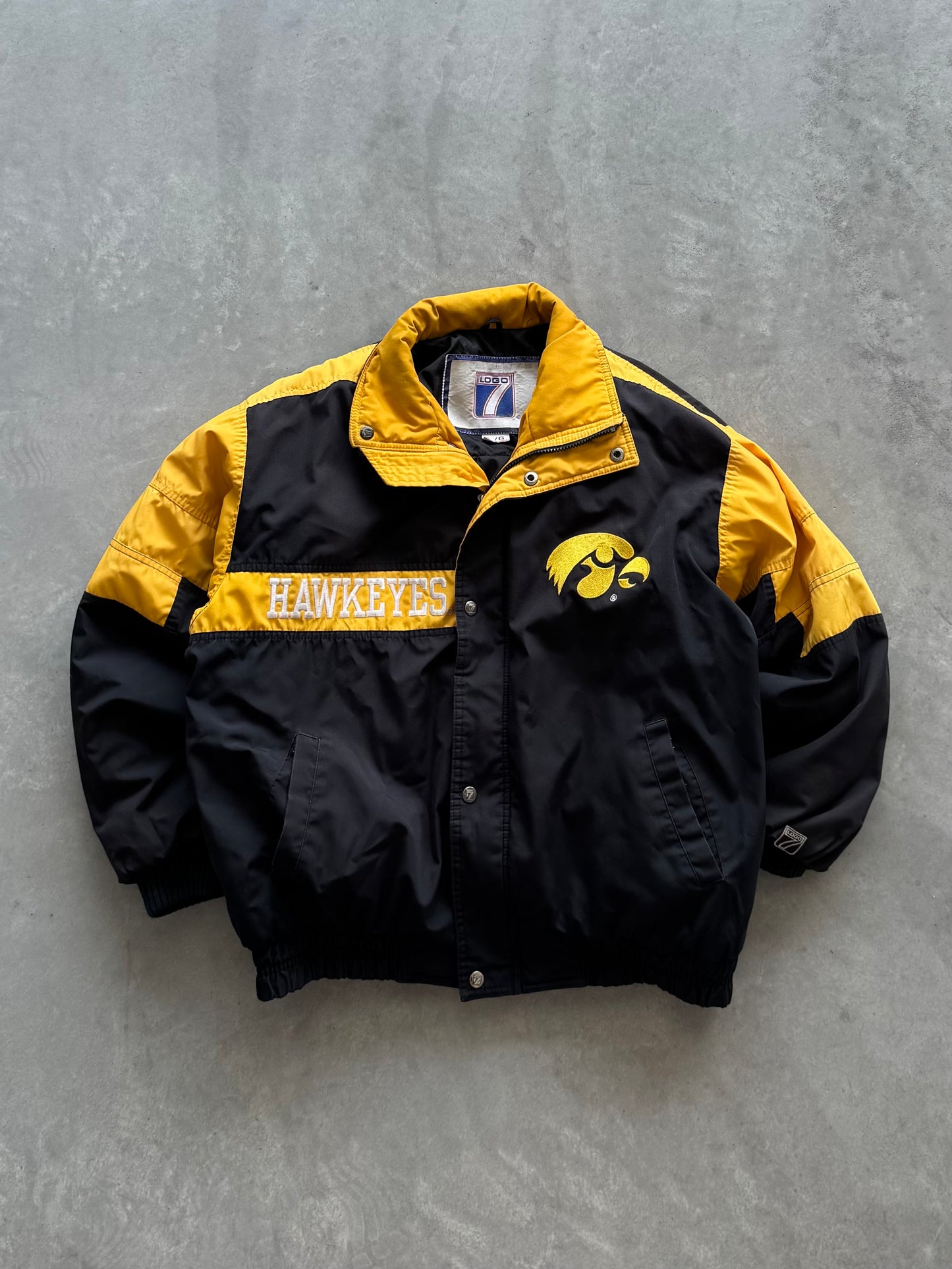 Vintage 90s Logo 7 Iowa Hawkeyes Coat - L