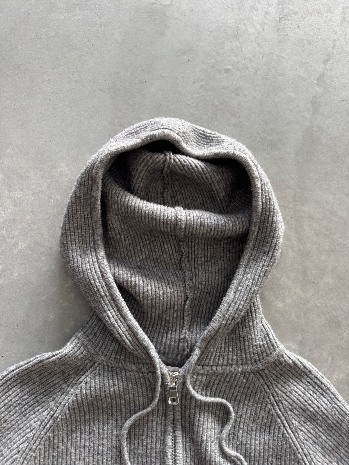 Knit Women’s Zip Up Hoodie - M