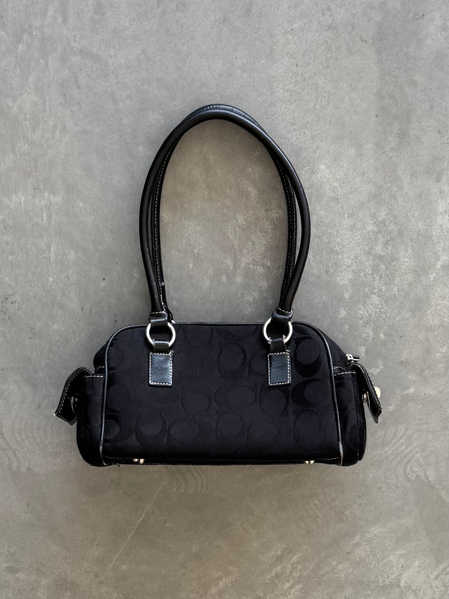 Vintage Coach Hand Bag (not authentic)