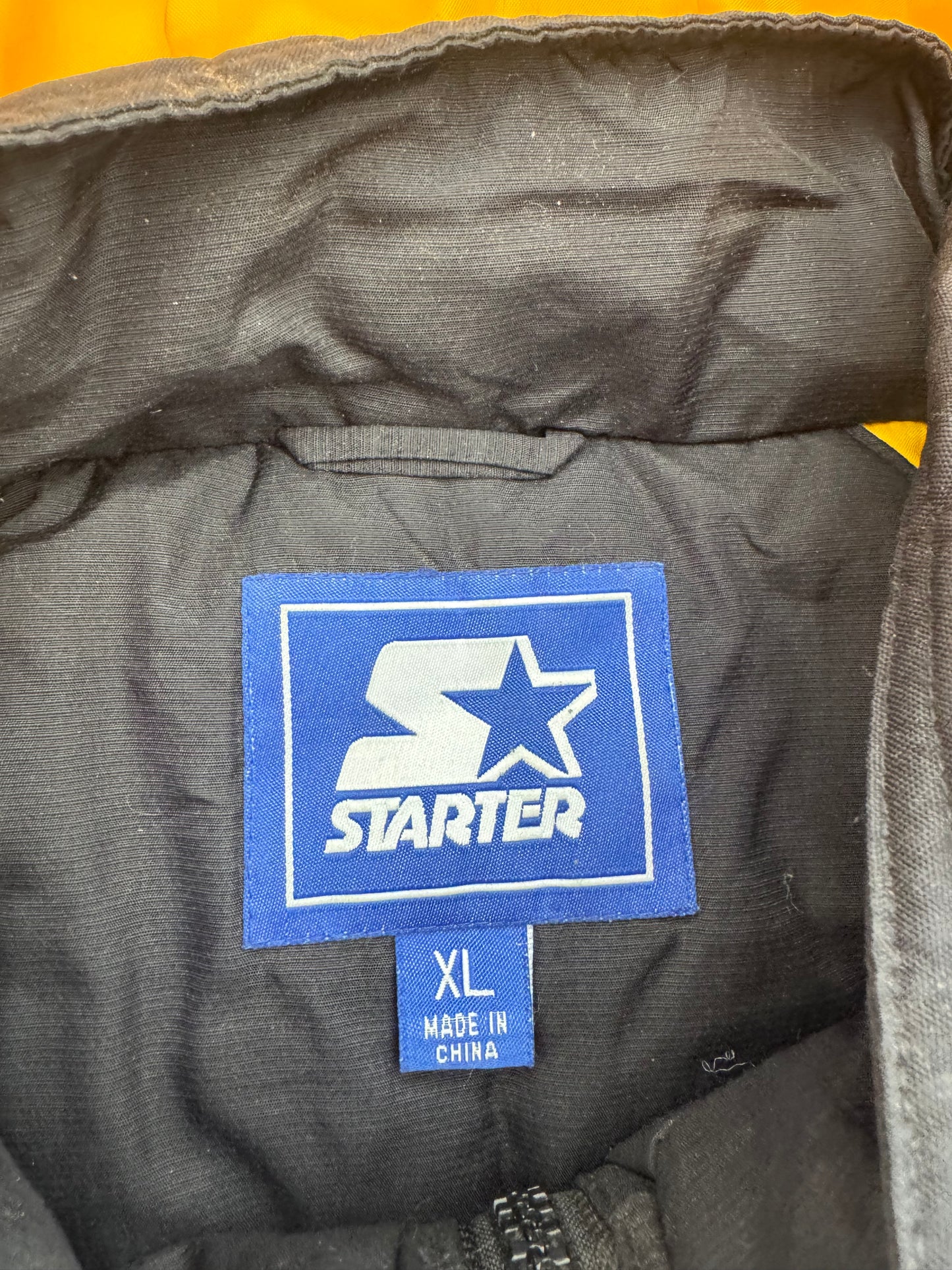 Vintage 90s Starter Iowa Hawkeyes Coat - XL