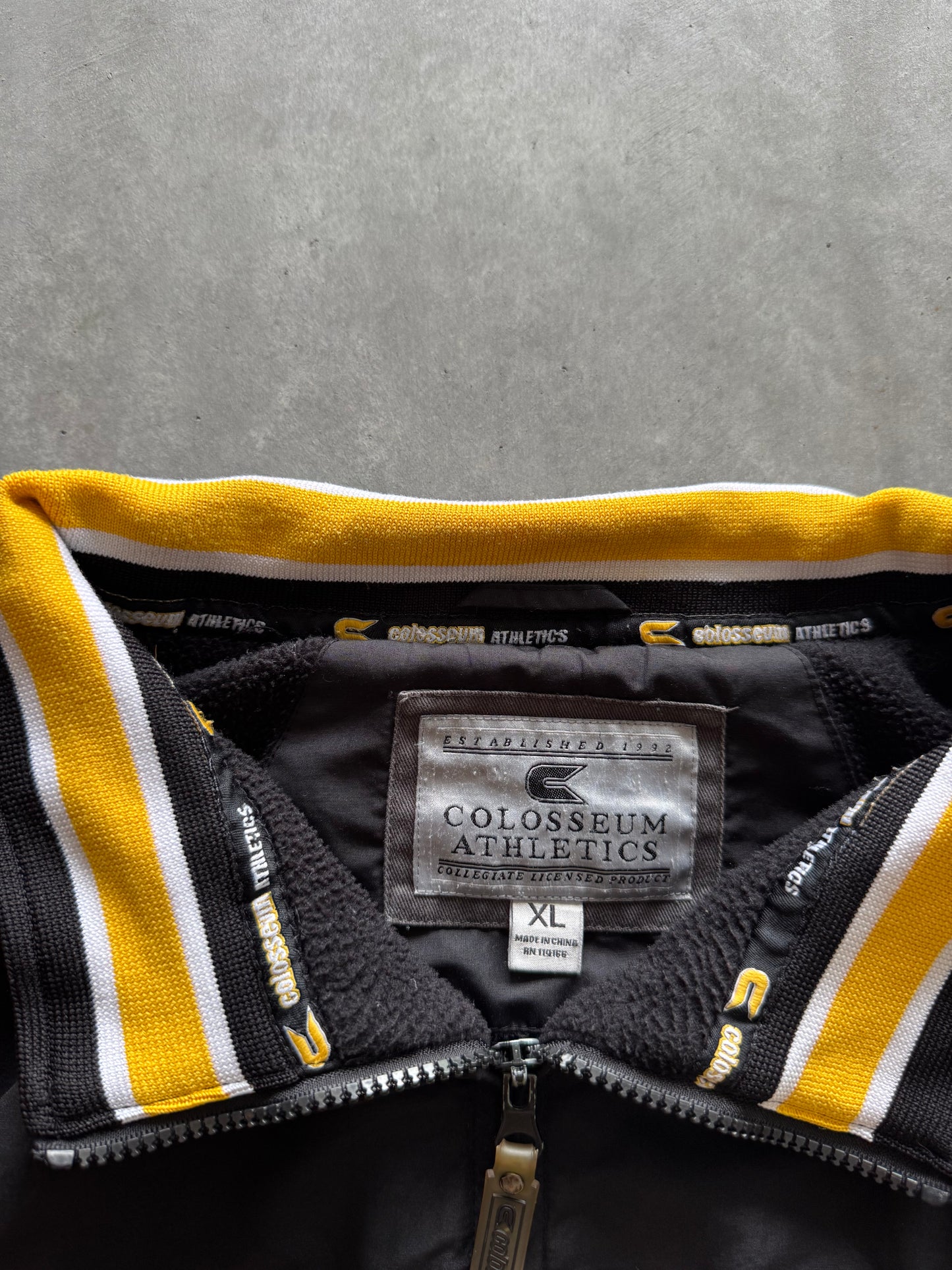 Vintage Iowa Hawkeyes Jacket - XL