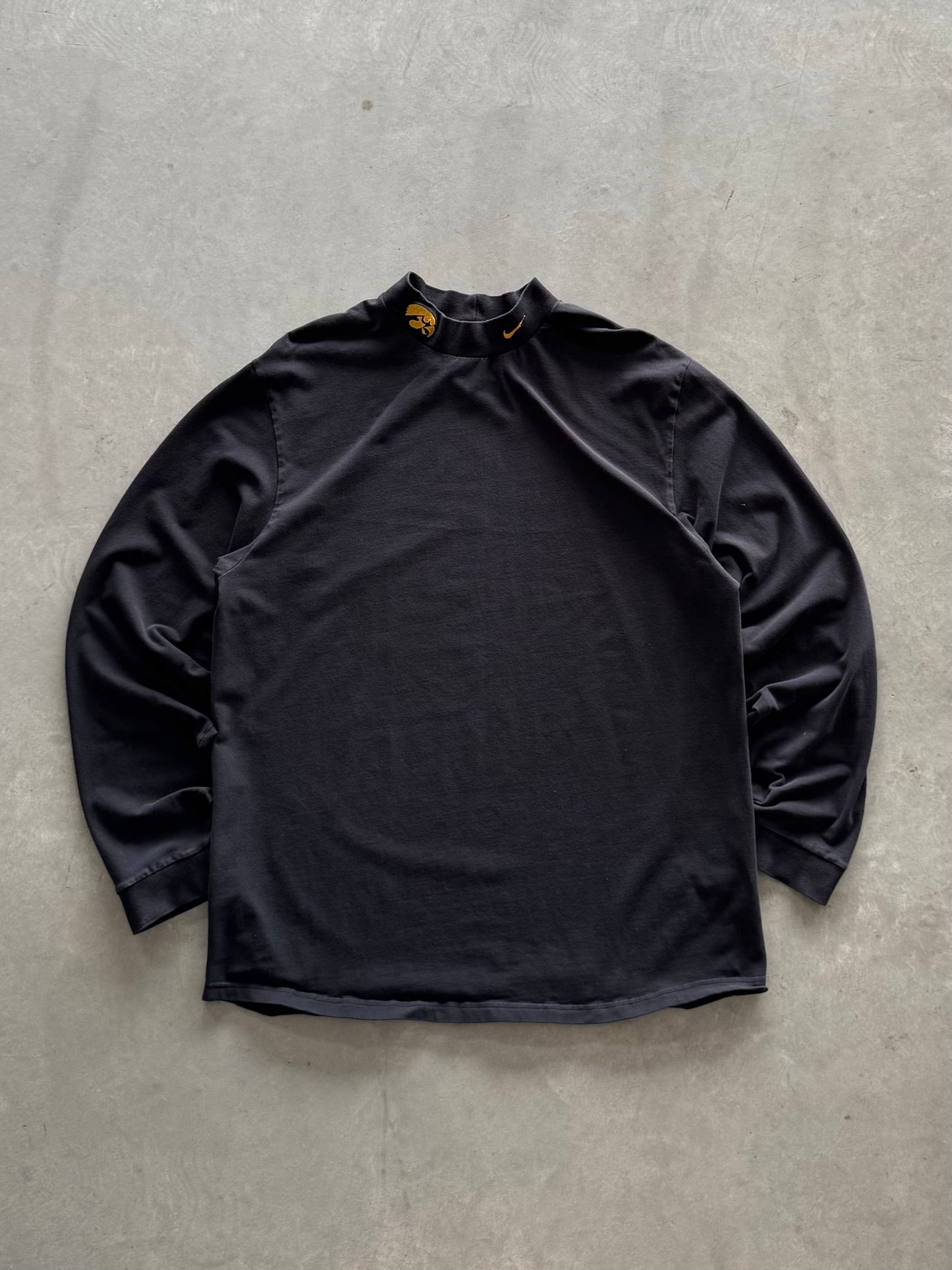 Iowa Hawkeyes Nike Mock Neck - L