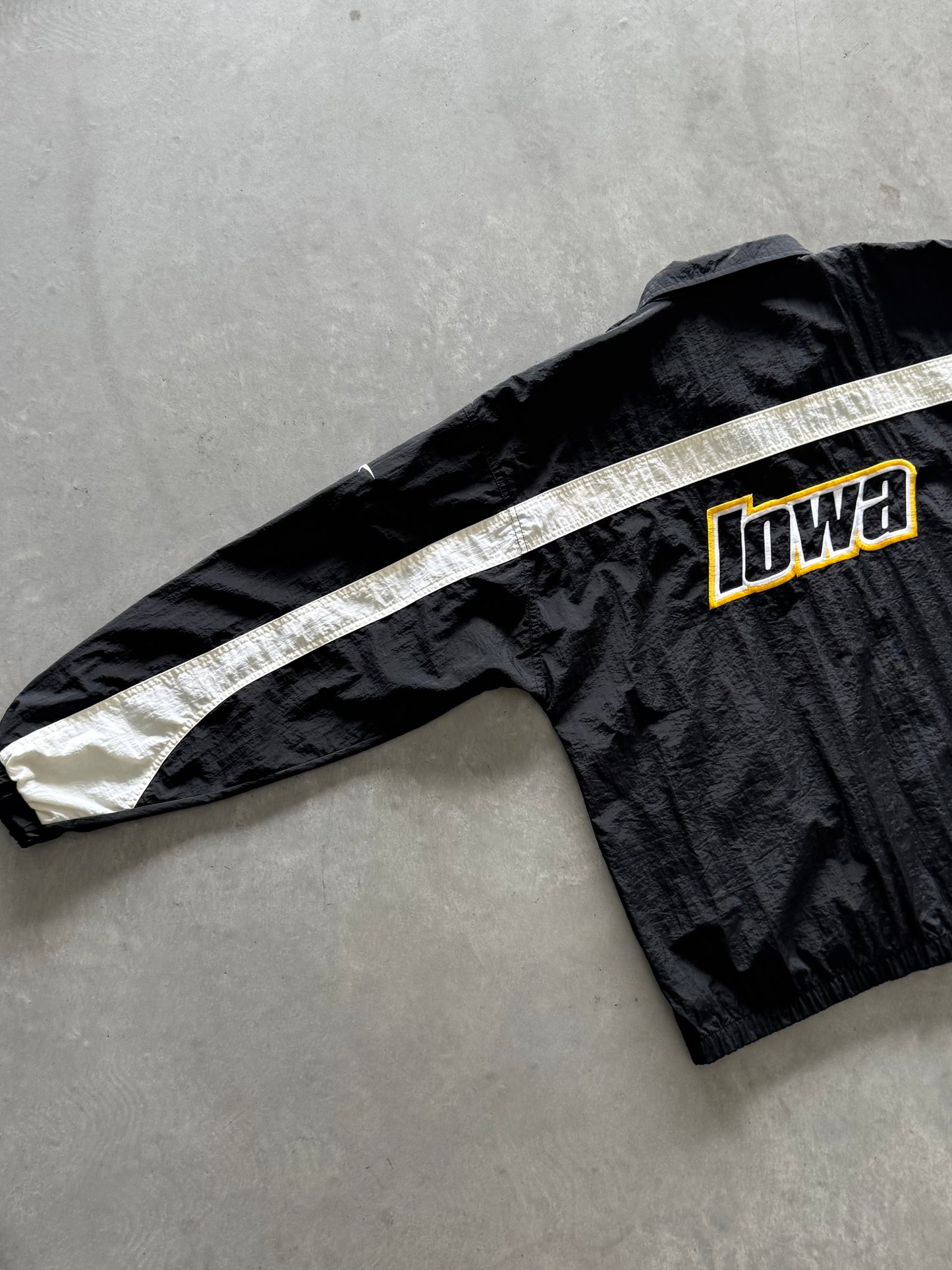 Vintage 90s Reebok Iowa Hawkeyes Jacket - M