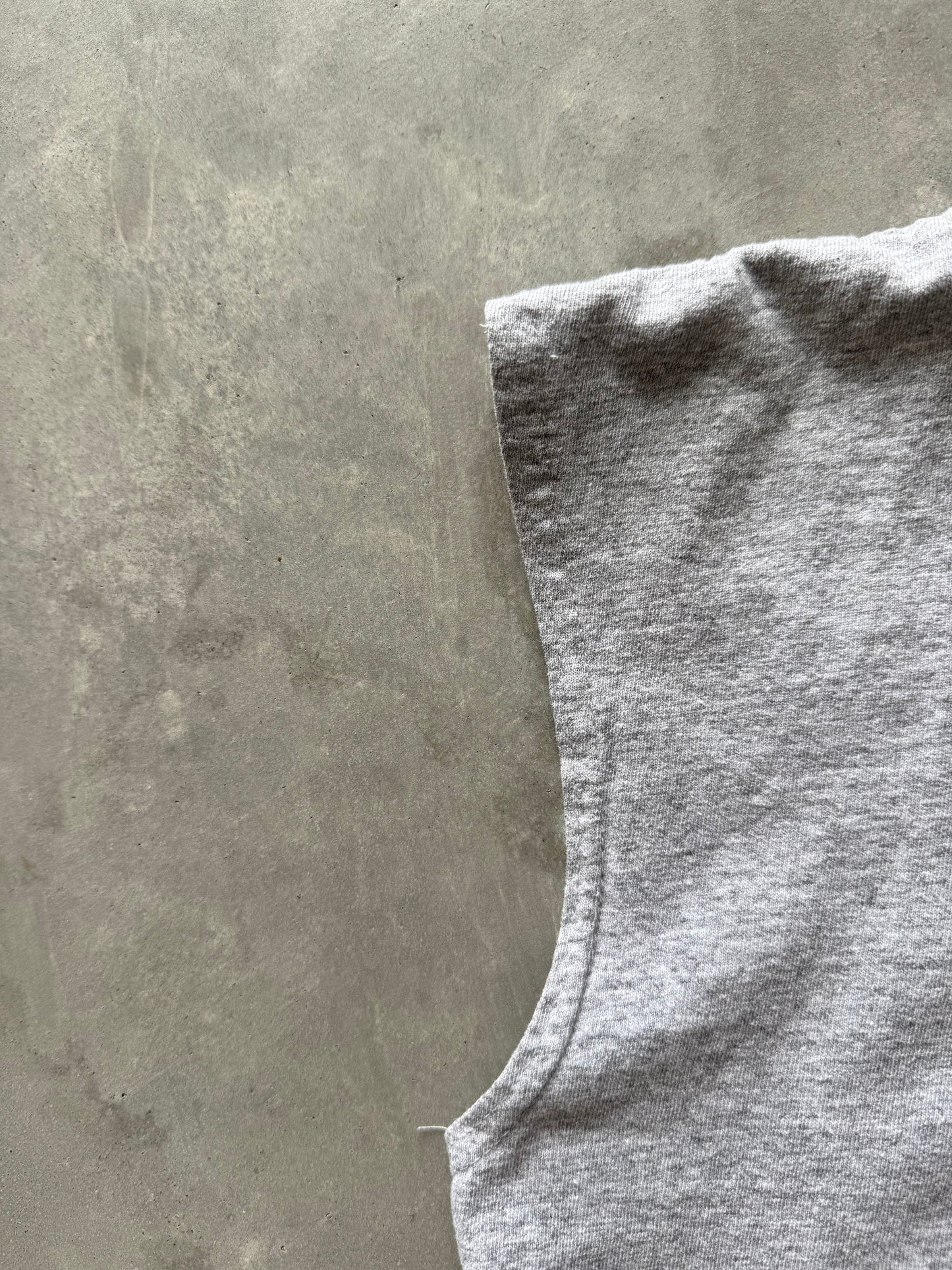 Vintage Iowa State Cyclones Women’s Cut Off - M