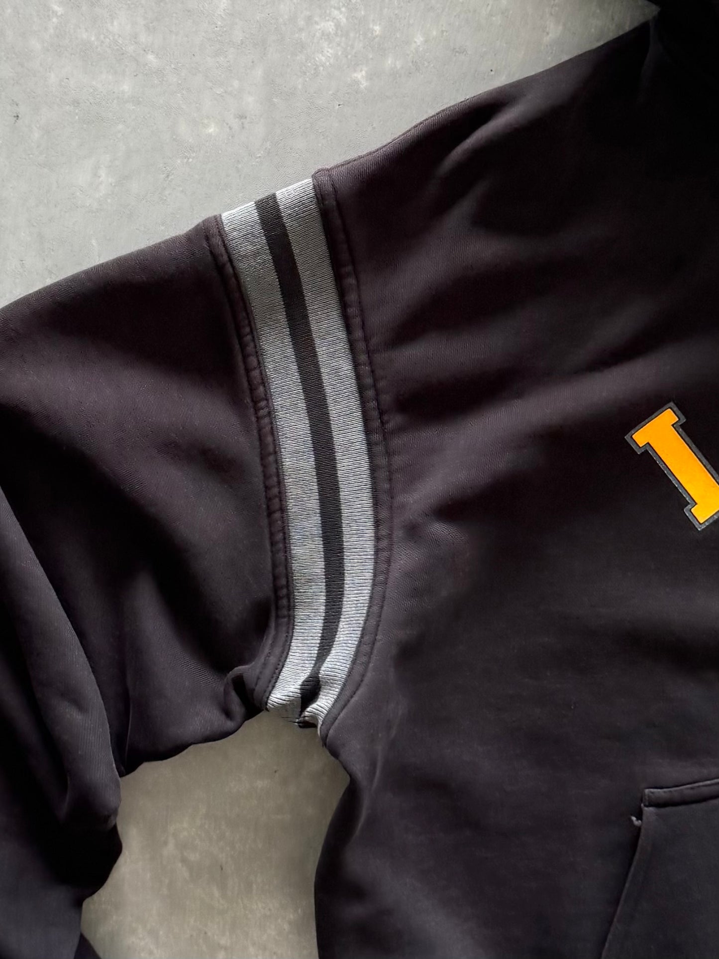Vintage Iowa Hawkeyes Hoodie - XXL