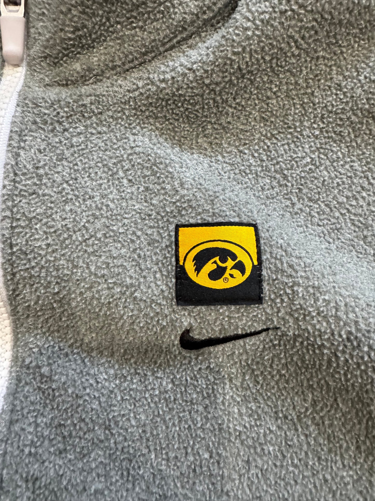 Nike Iowa Hawkeyes Fleece Quarter Zip - L