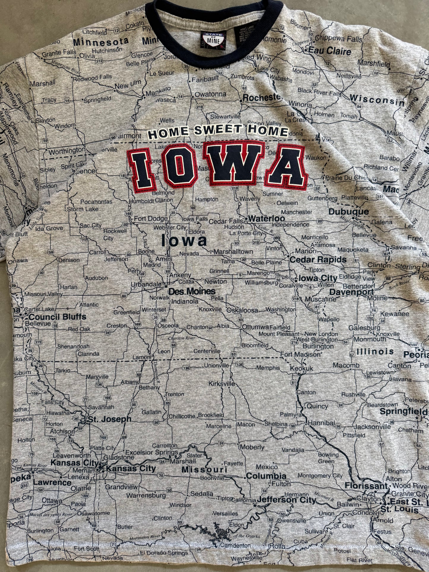 Vintage Iowa Map Tee - L