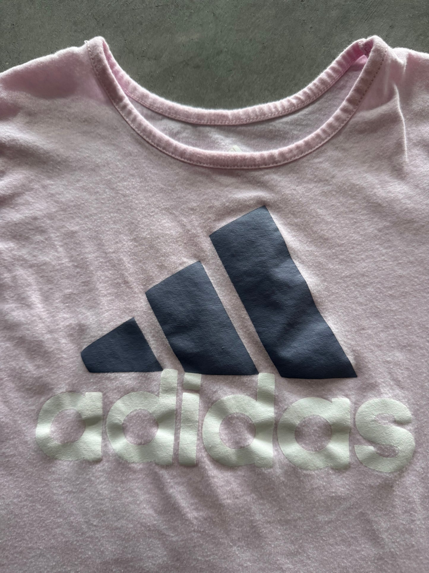 Vintage Adidas Women’s Baby Tee - M