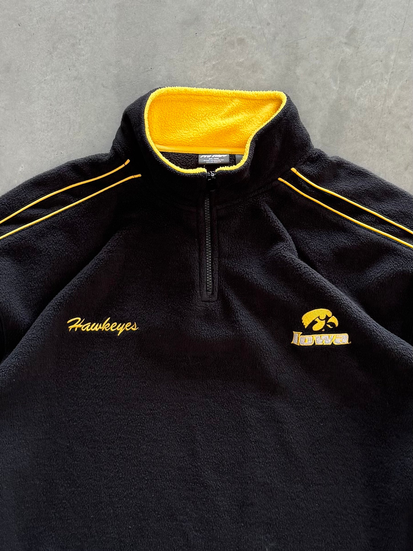 Vintage Iowa Hawkeyes Fleece Quarterzip- XXL
