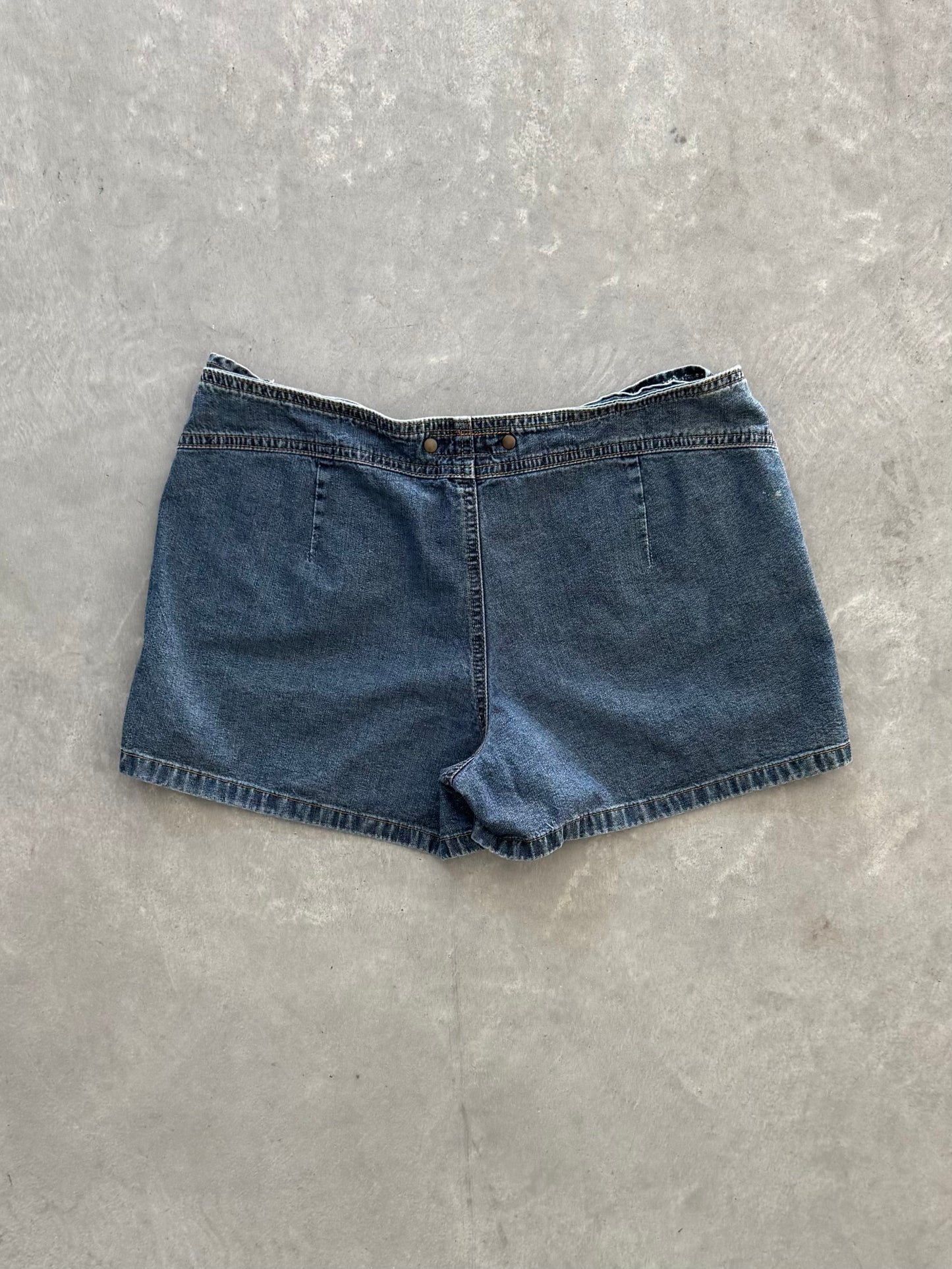Vintage Y2k Lace Up Denim Shorts - 30x3