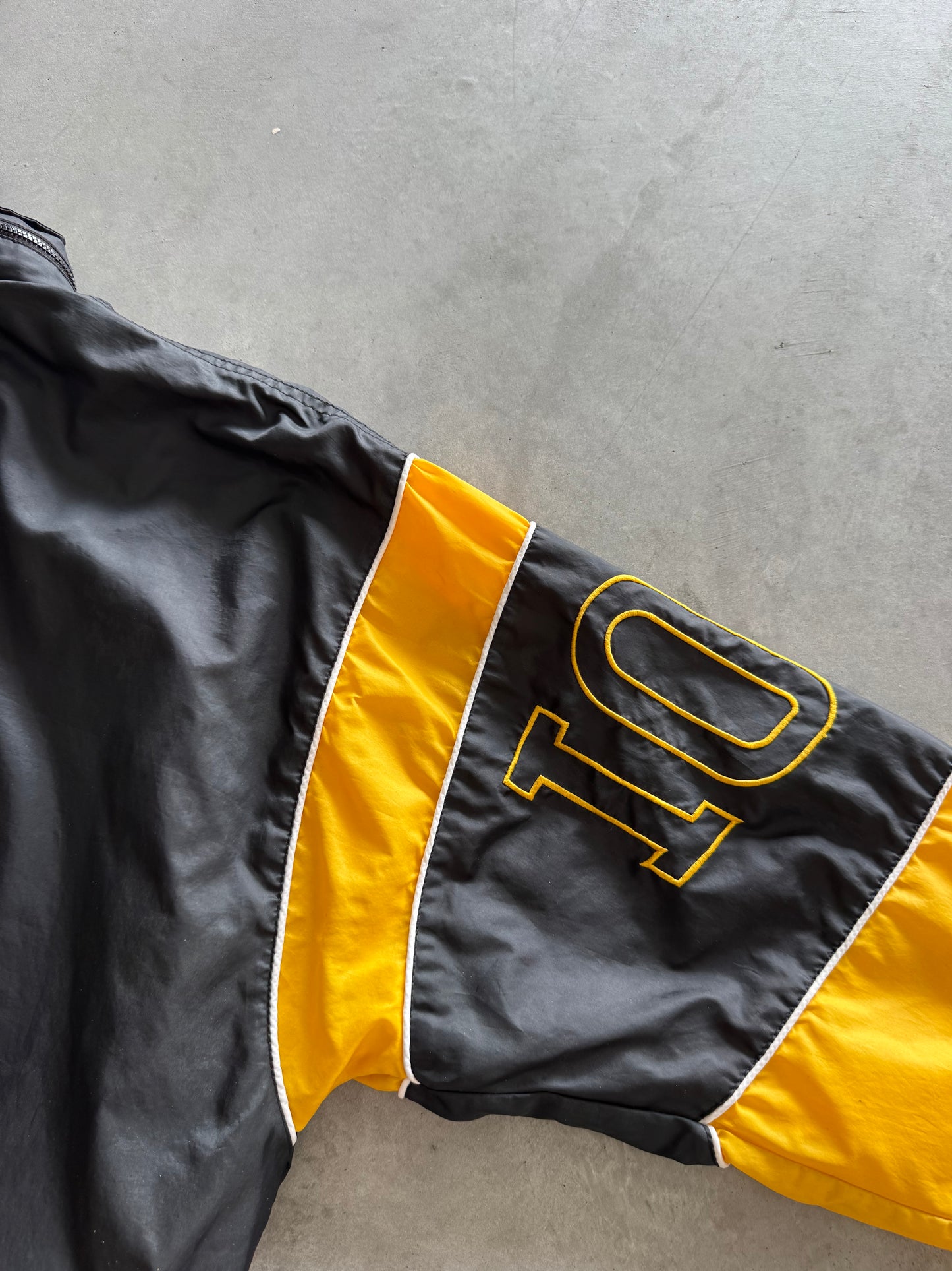 Vintage 90s Starter Iowa Hawkeyes Jacket - XL