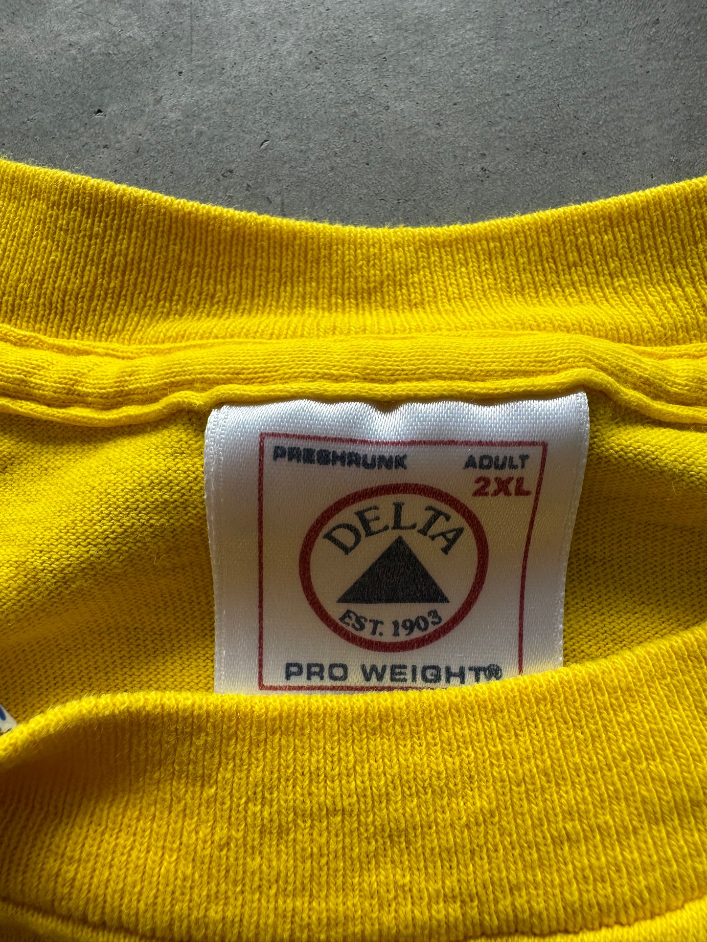 Vintage Iowa Hawkeyes Tee - XXL