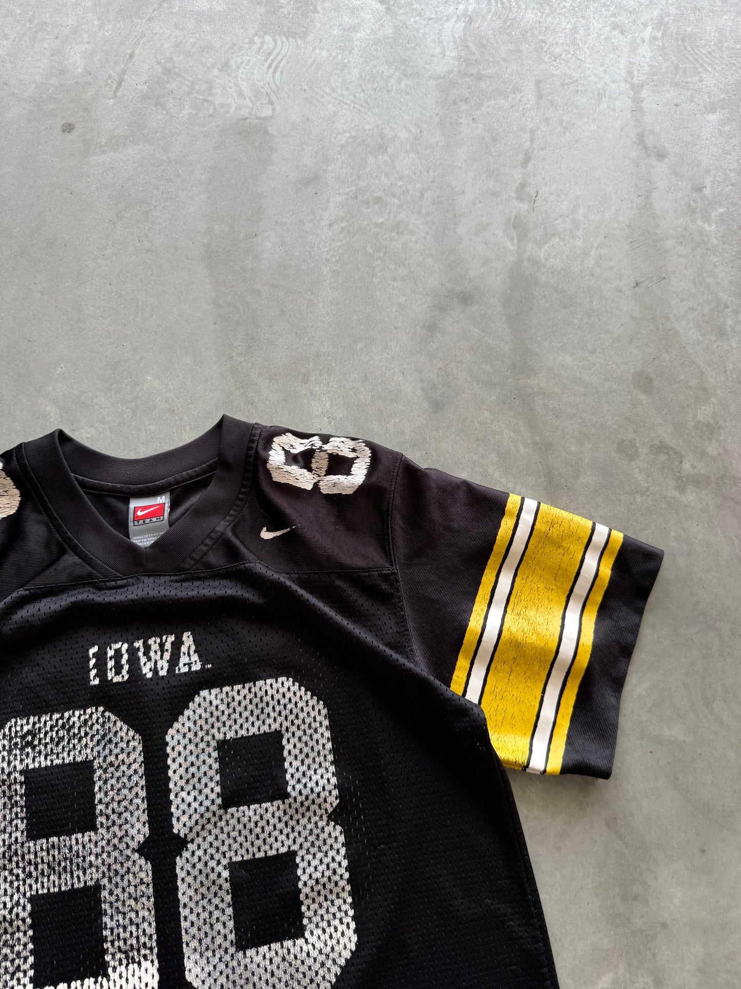 Vintage 90s Nike Iowa Hawkeyes Women’s Jersey - M